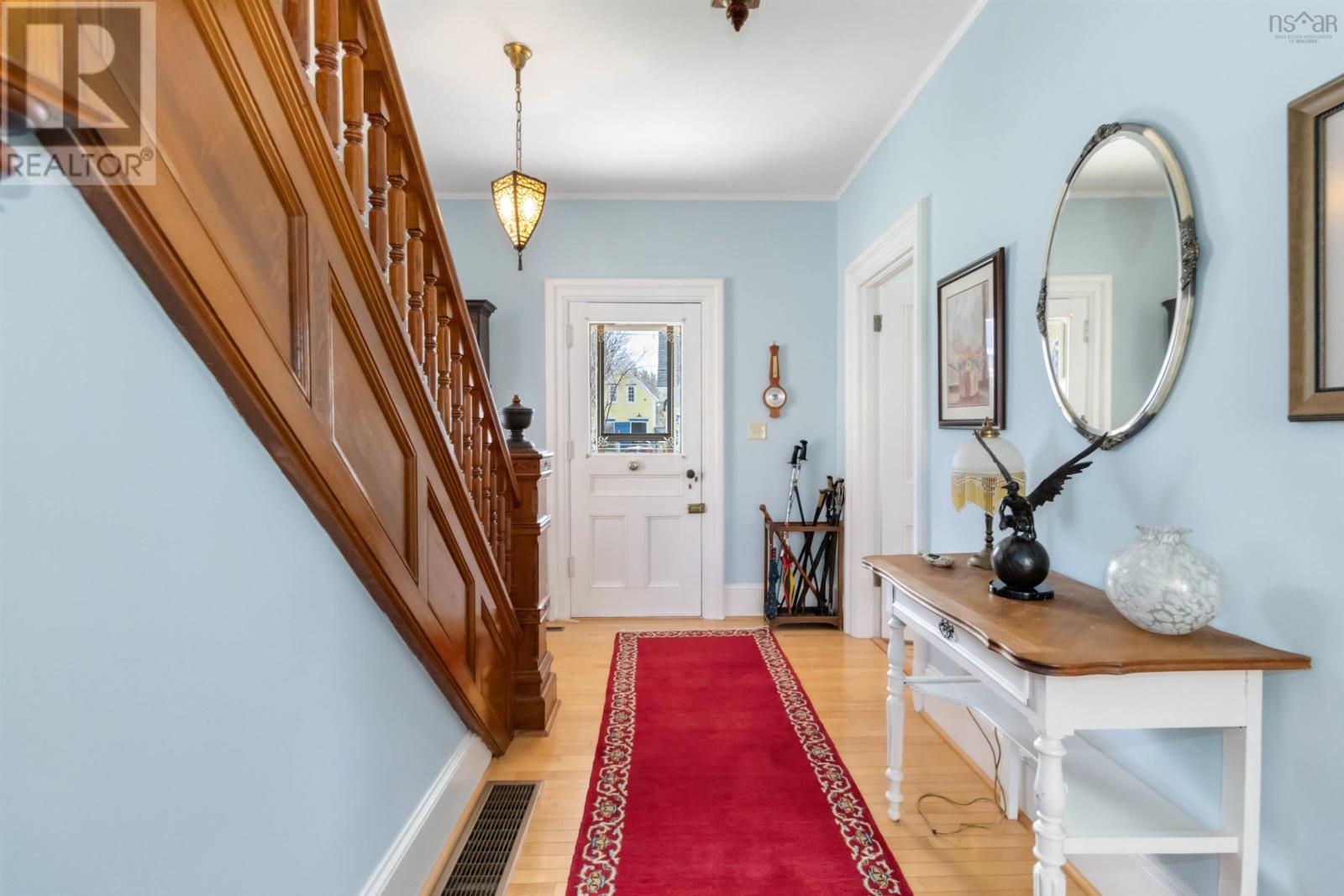 23 Pleasant Street Property Photo 10