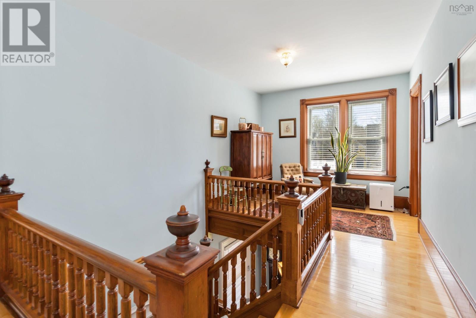 23 Pleasant Street Property Photo 24