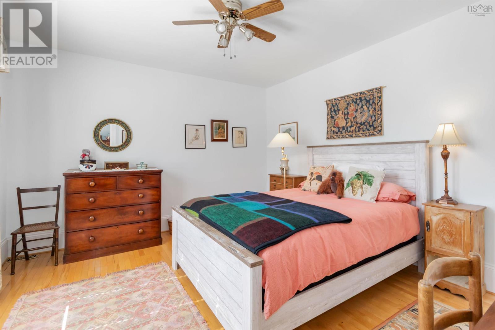 23 Pleasant Street Property Photo 26