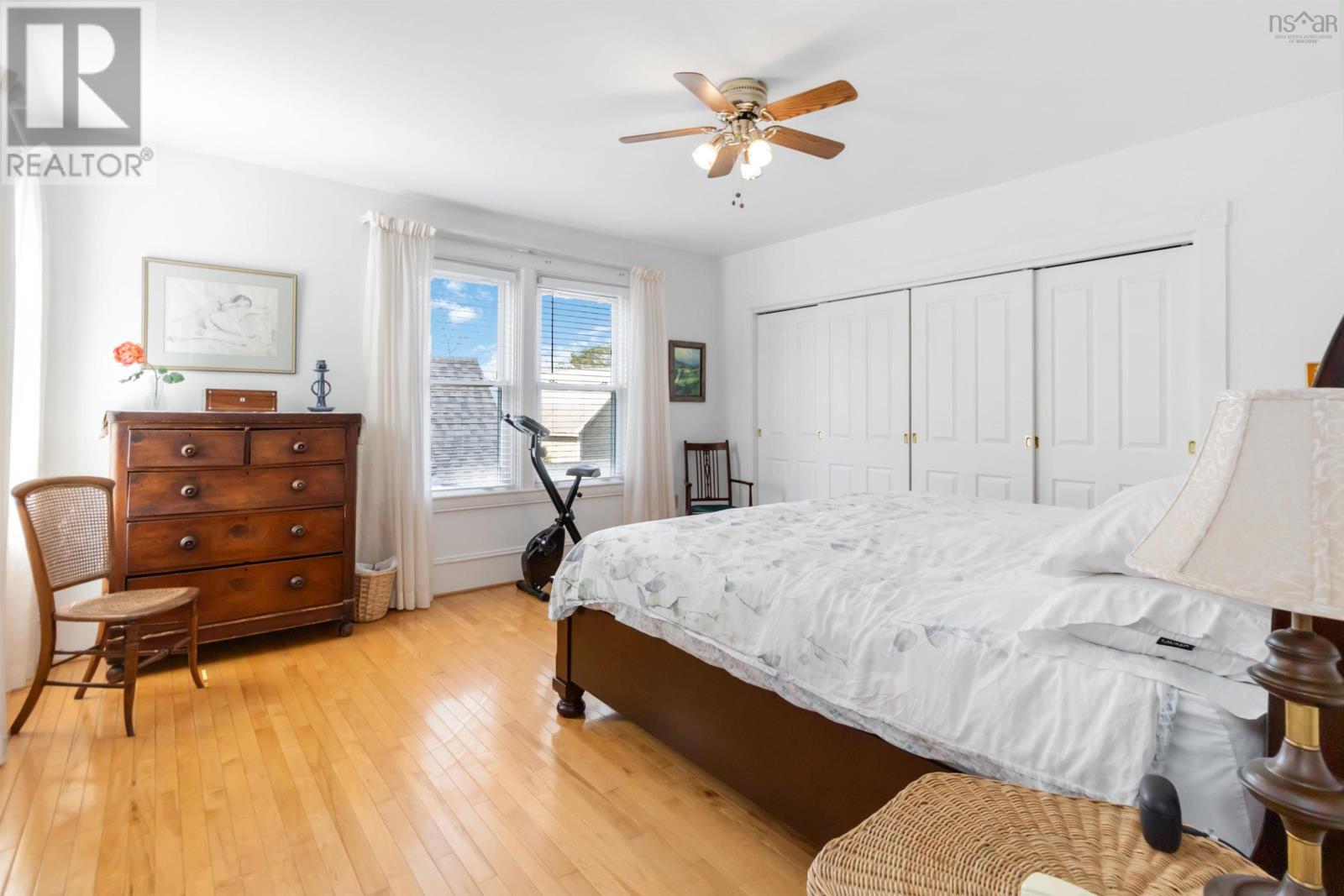 23 Pleasant Street Property Photo 28
