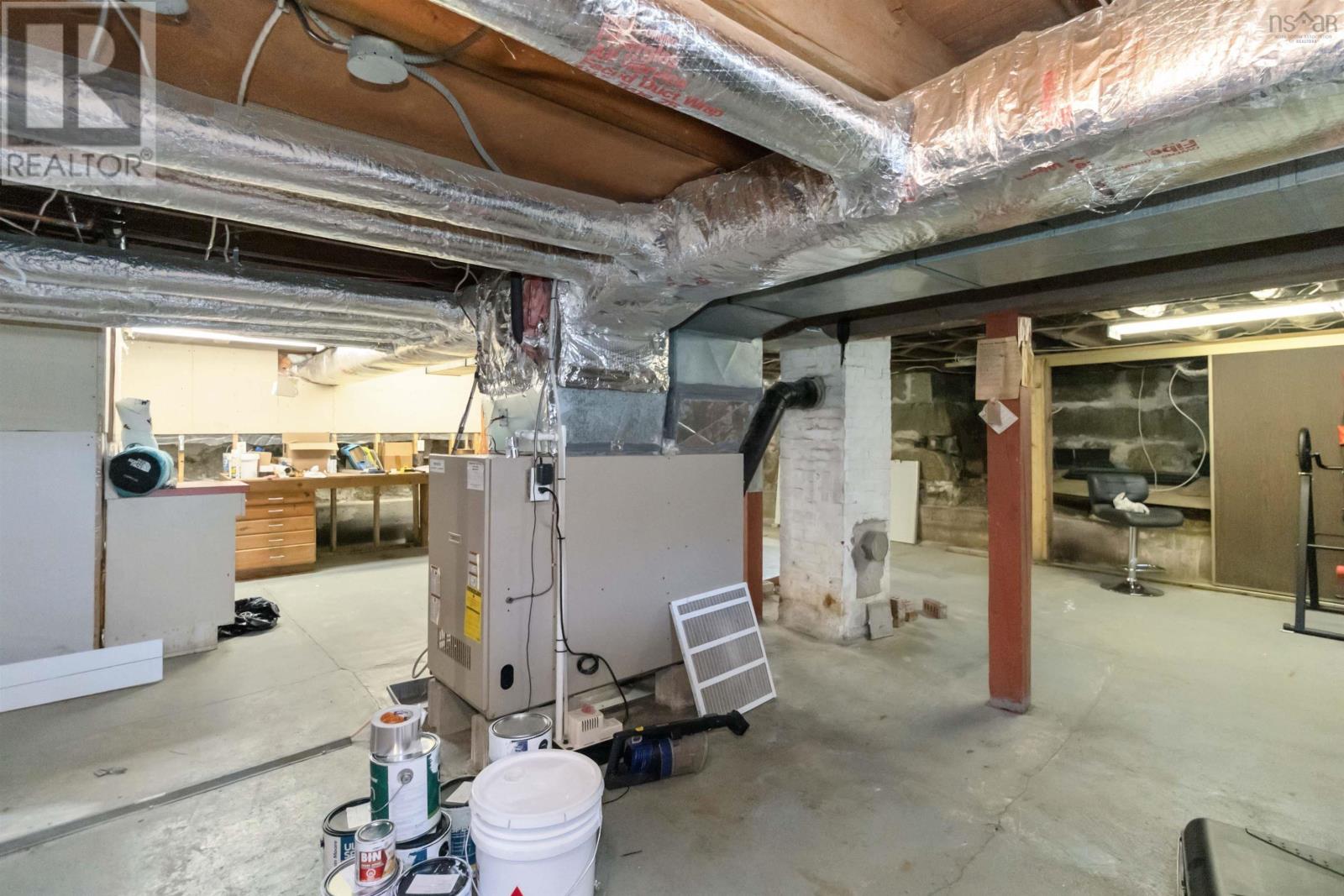 23 Pleasant Street Property Photo 41