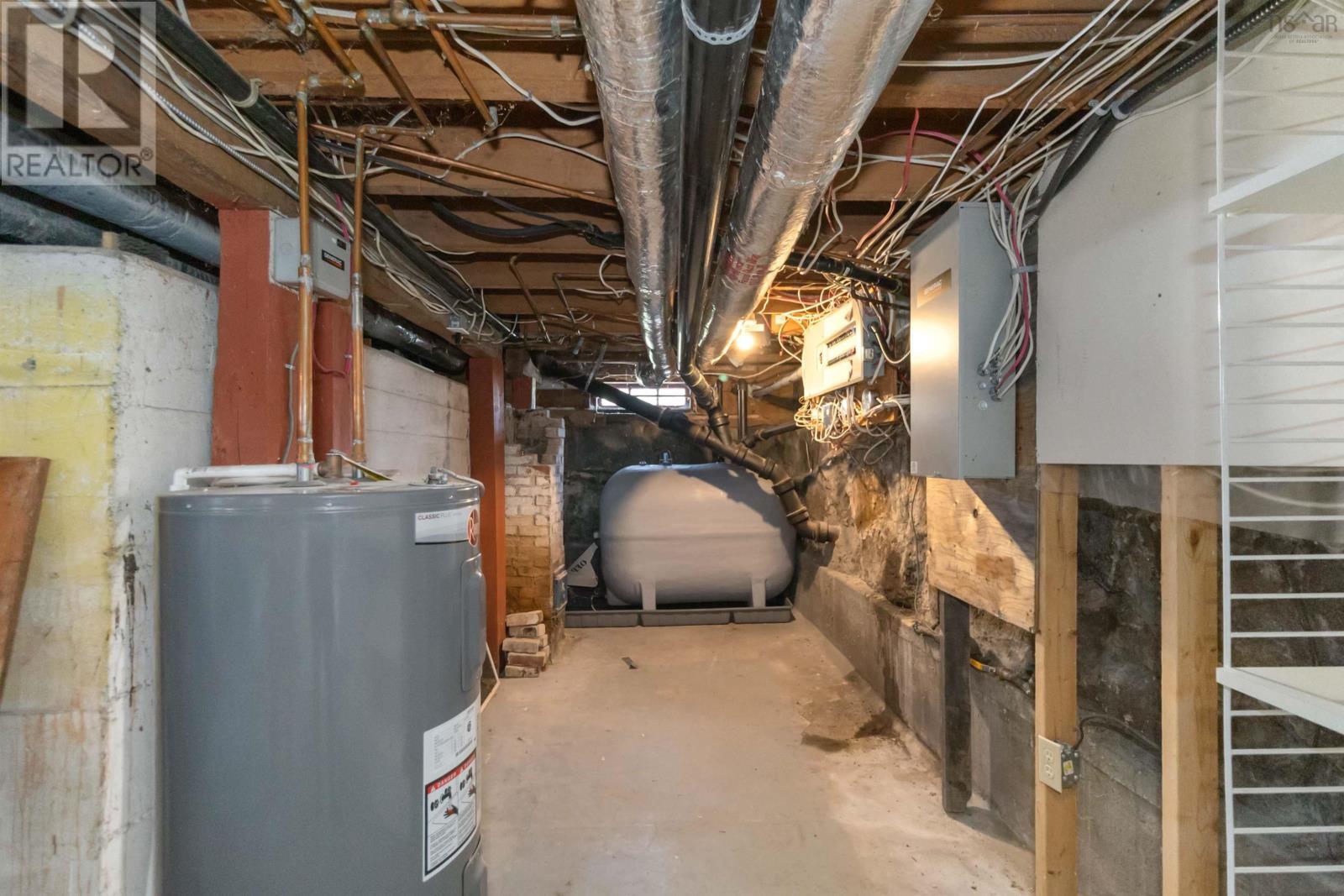 23 Pleasant Street Property Photo 42