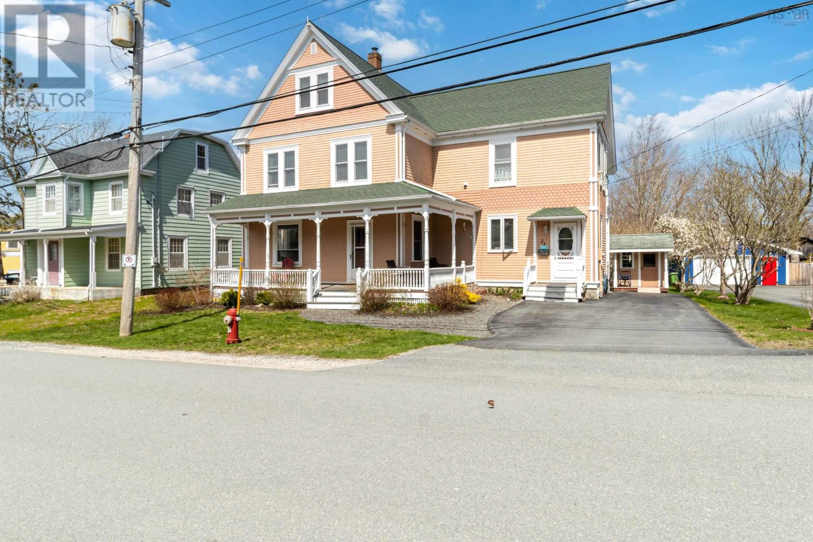 23 Pleasant Street Property Photo 43