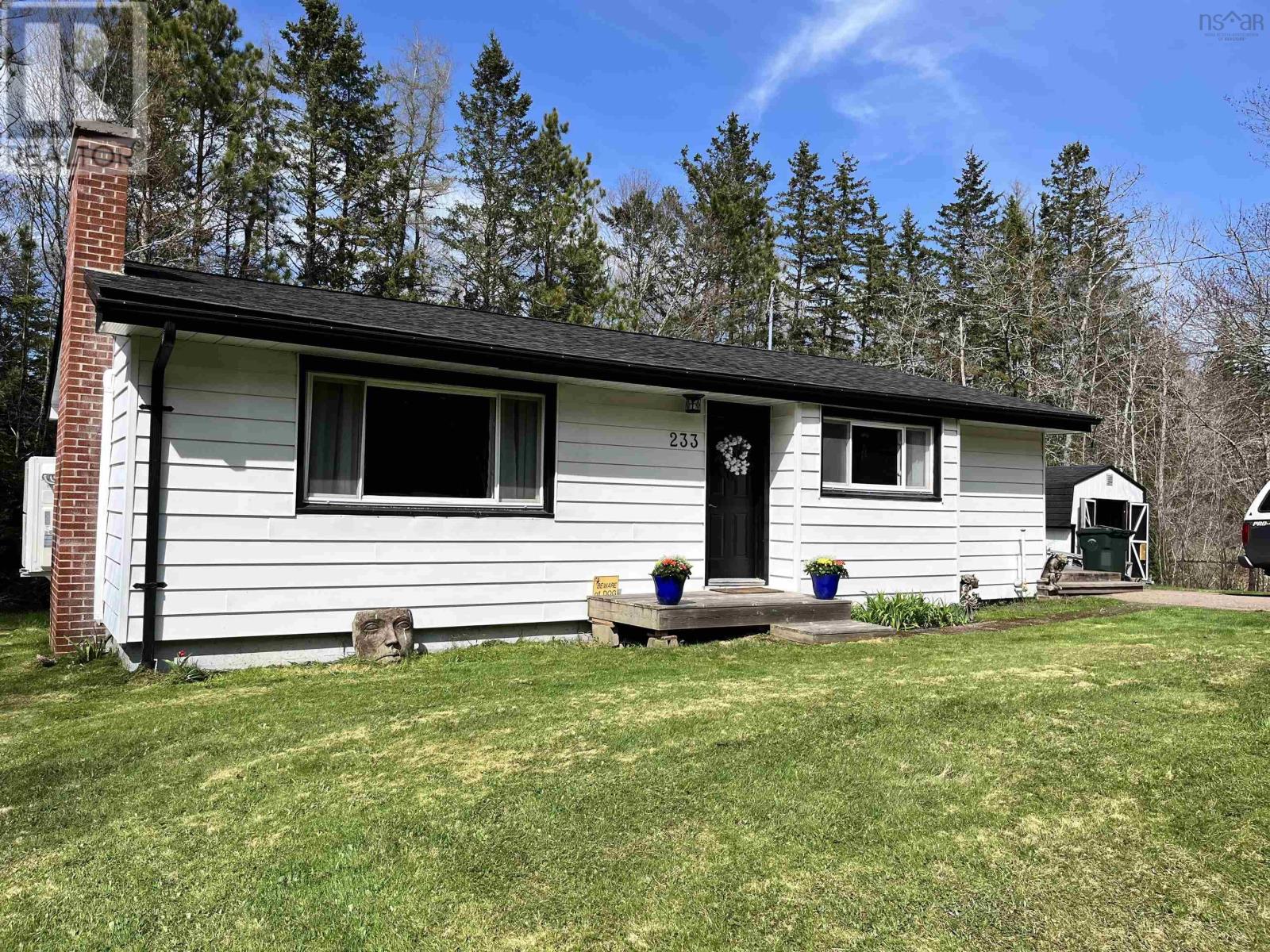 233 Greenfield Road Property Photo 1