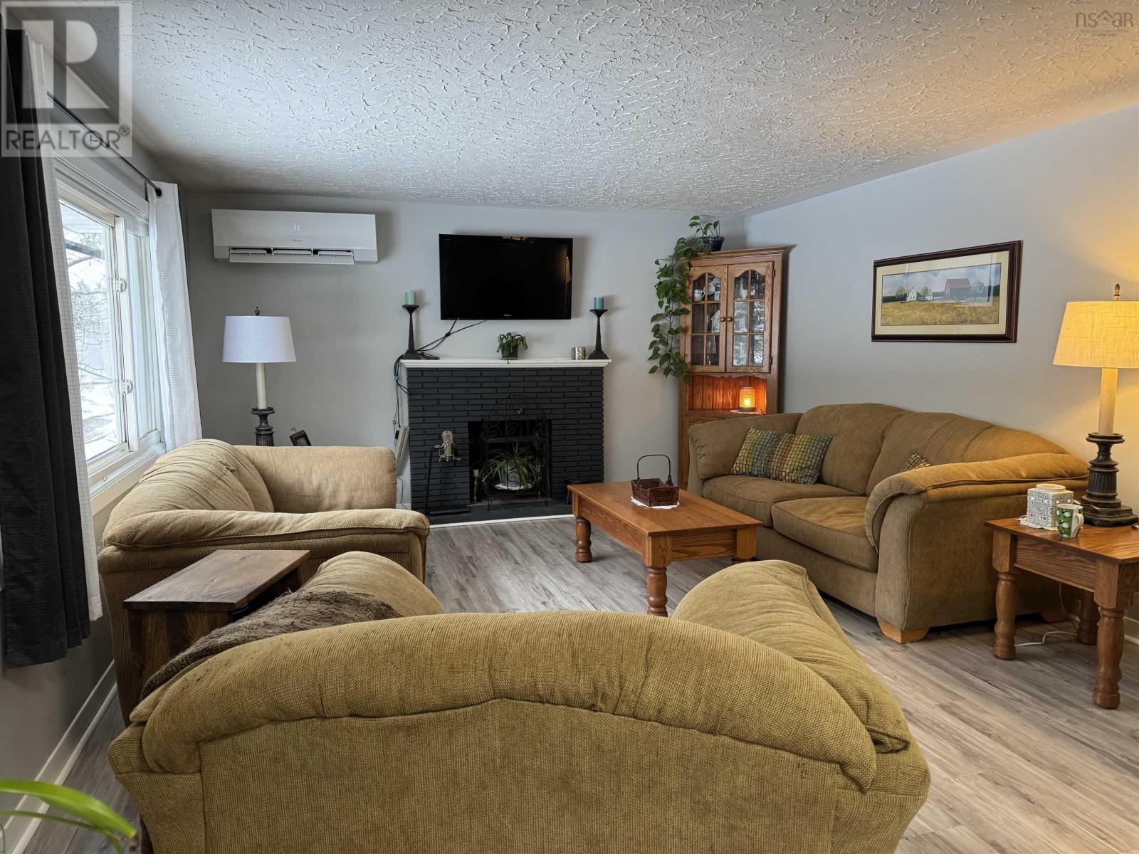 233 Greenfield Road Property Photo 12