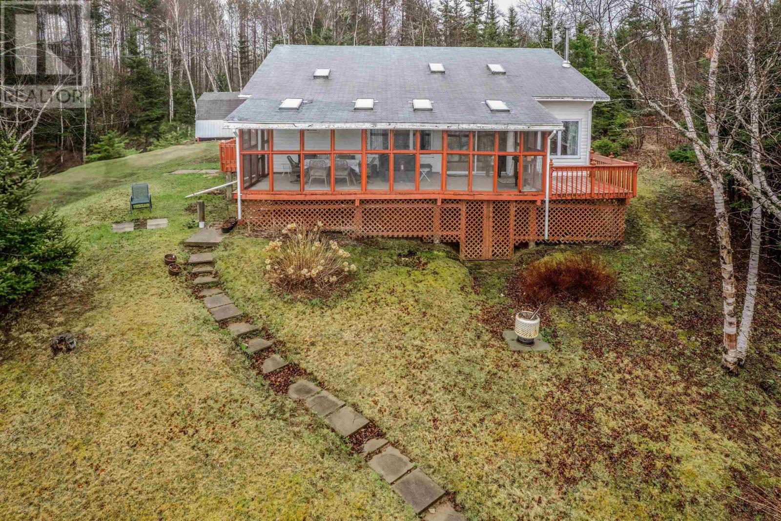 69 Birch Hill Lane Property Photo