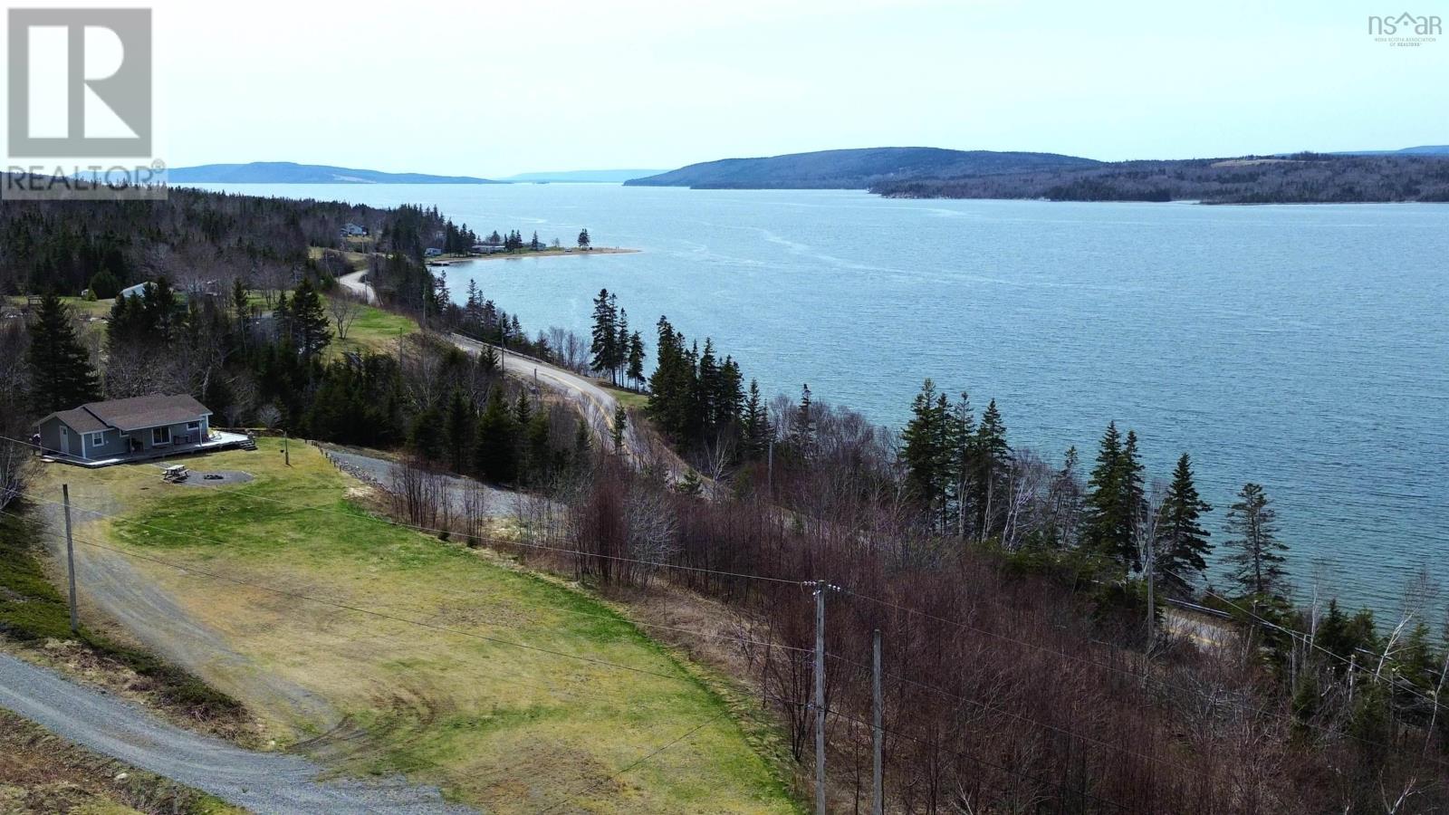 8972 Kempt Head Road Property Photo 2
