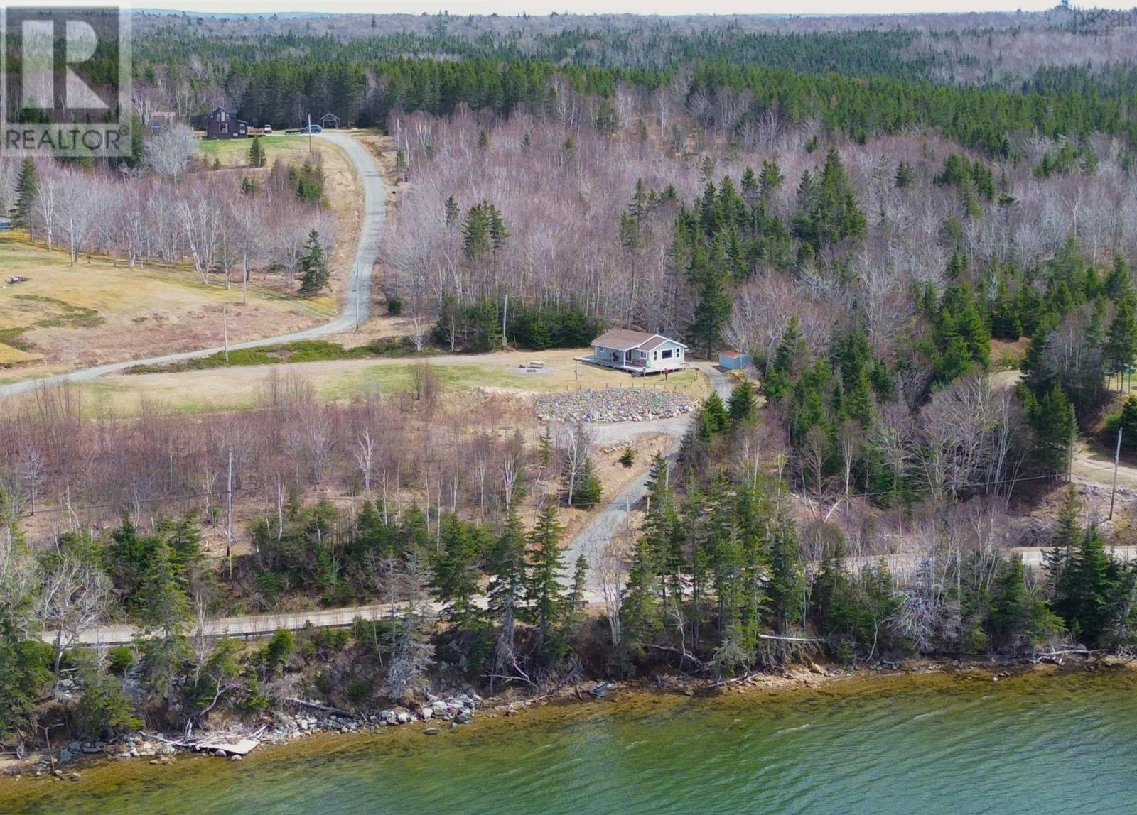 8972 Kempt Head Road Property Photo 3