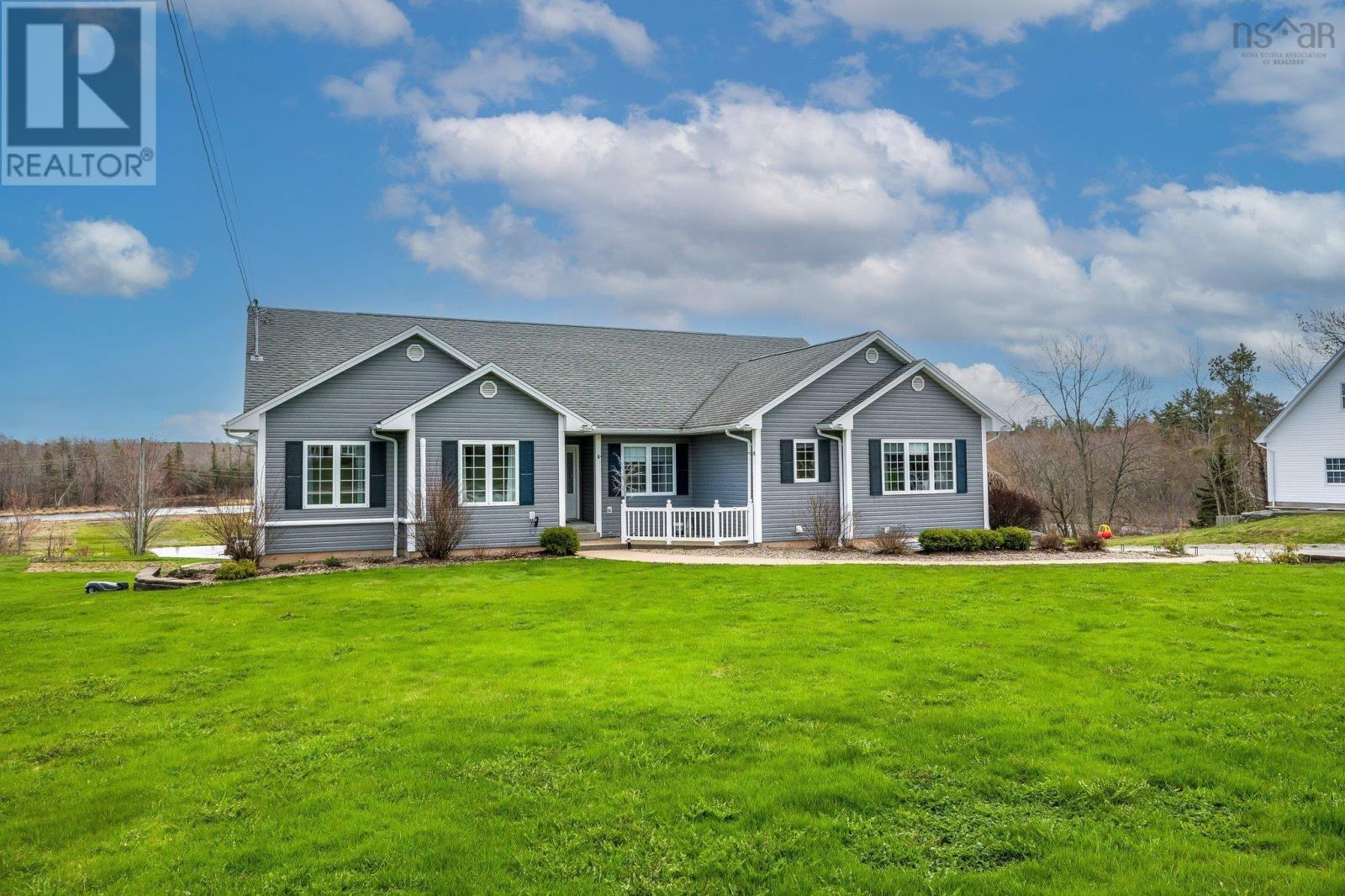 111 Highway 2 Property Photo 2