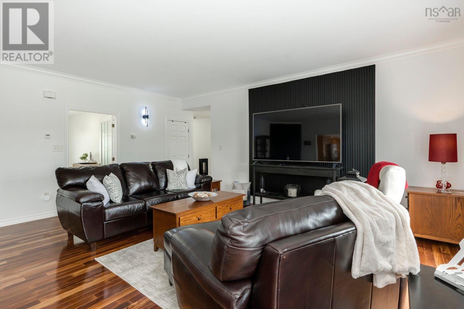 111 Highway 2 Property Photo 7