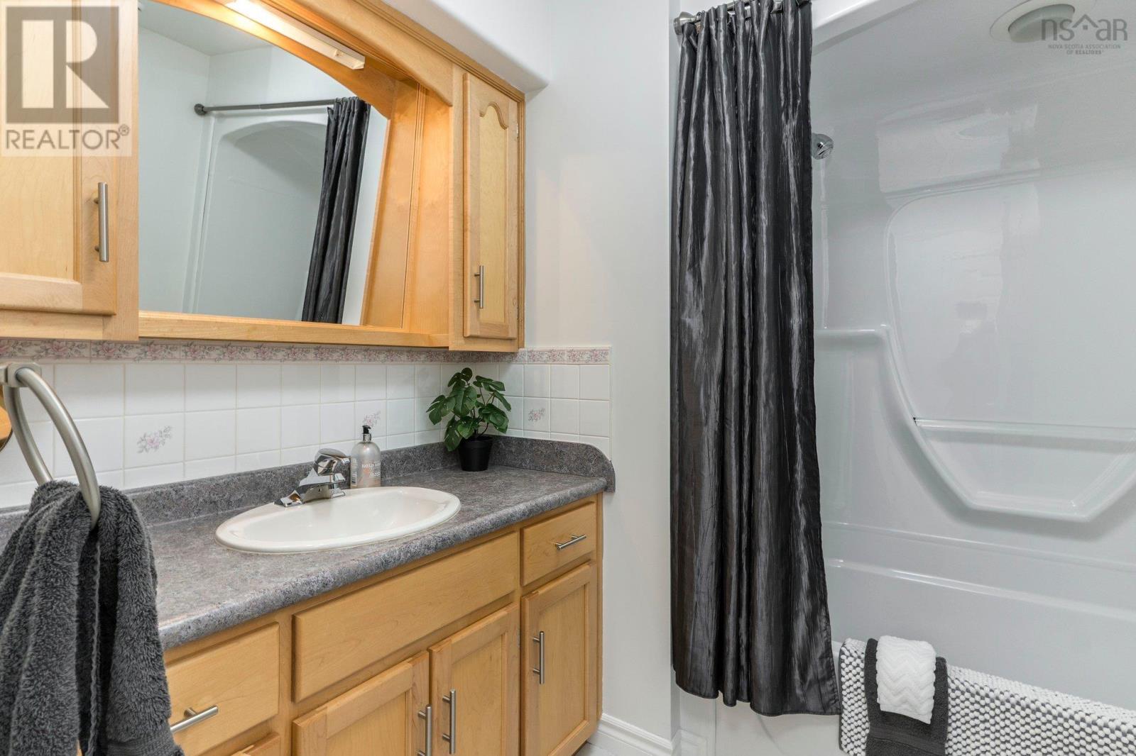 111 Highway 2 Property Photo 21