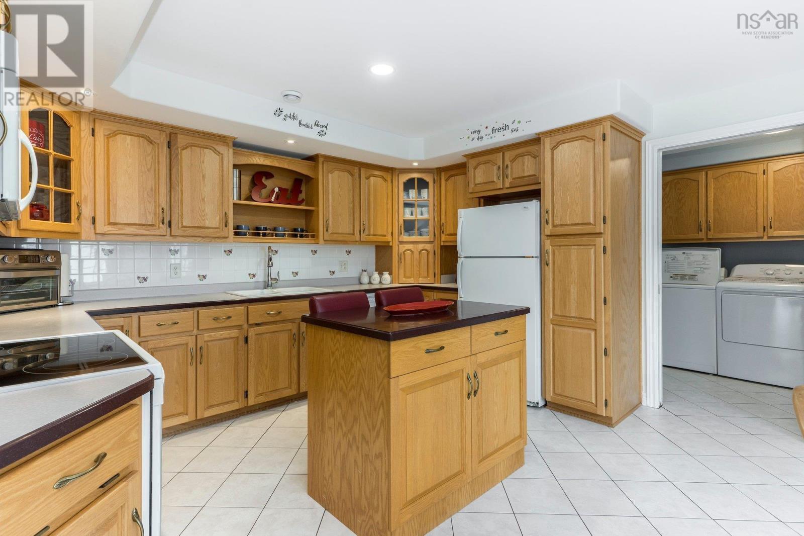 111 Highway 2 Property Photo 32