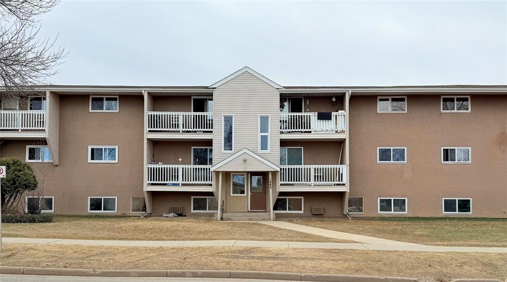 C4 1440 20th Street Property Photo 1