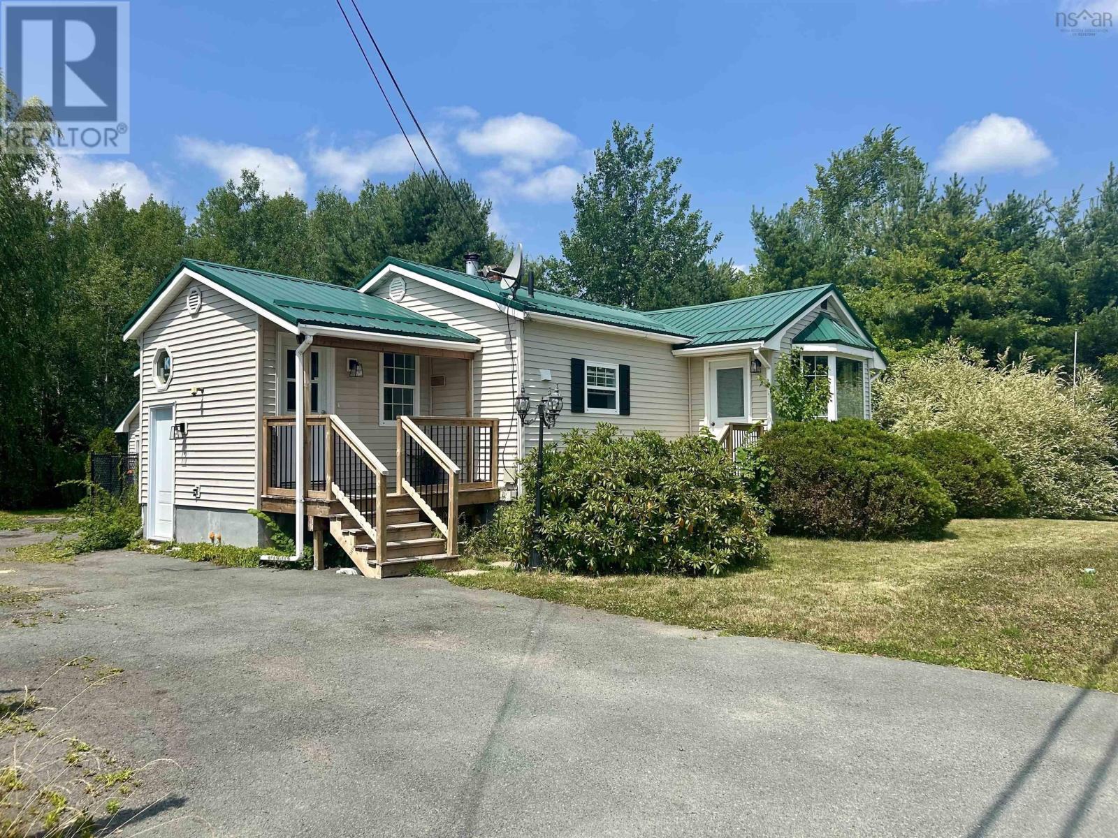 1308 Highway 2 Property Photo 2