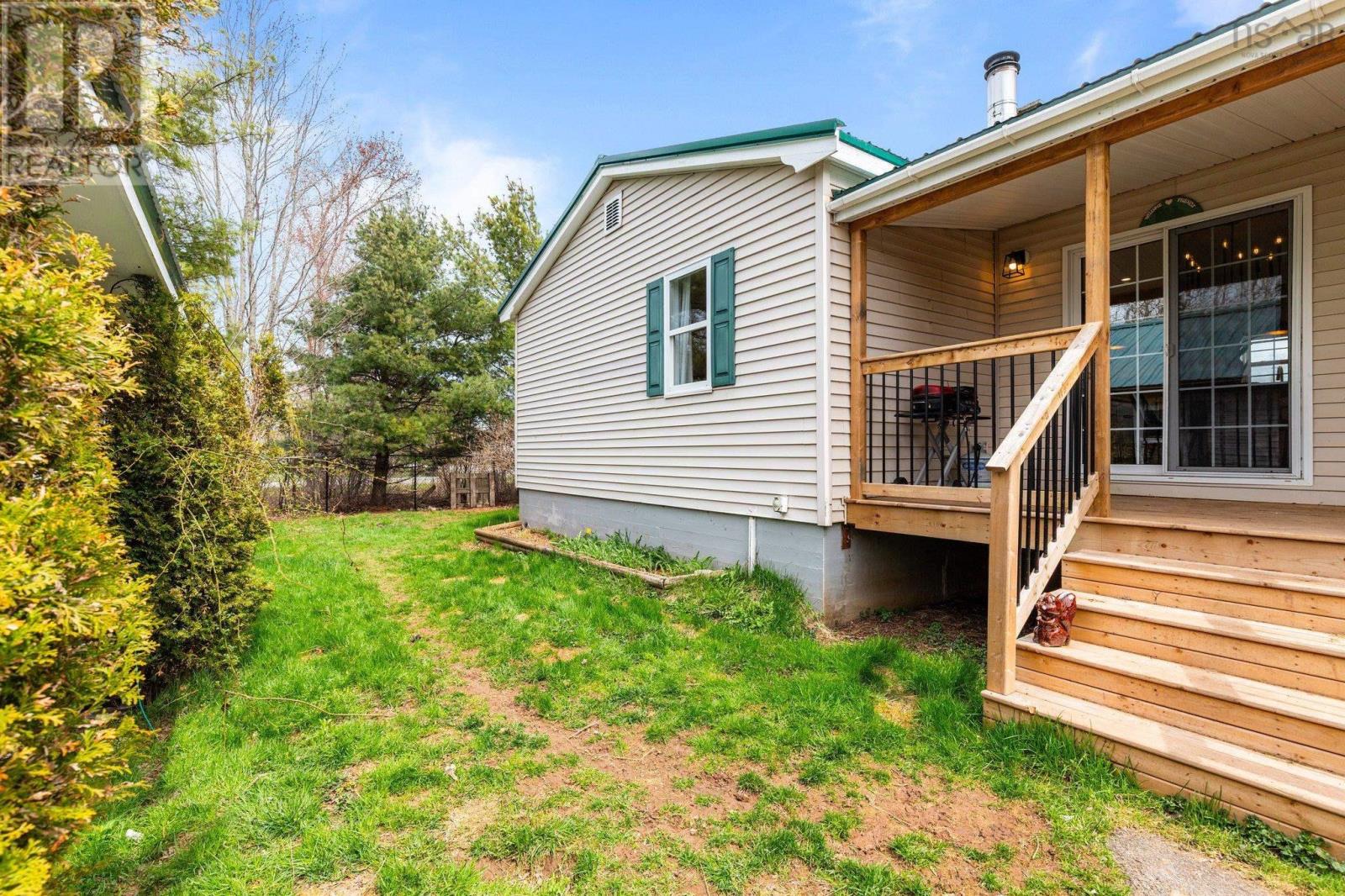 1308 Highway 2 Property Photo 22