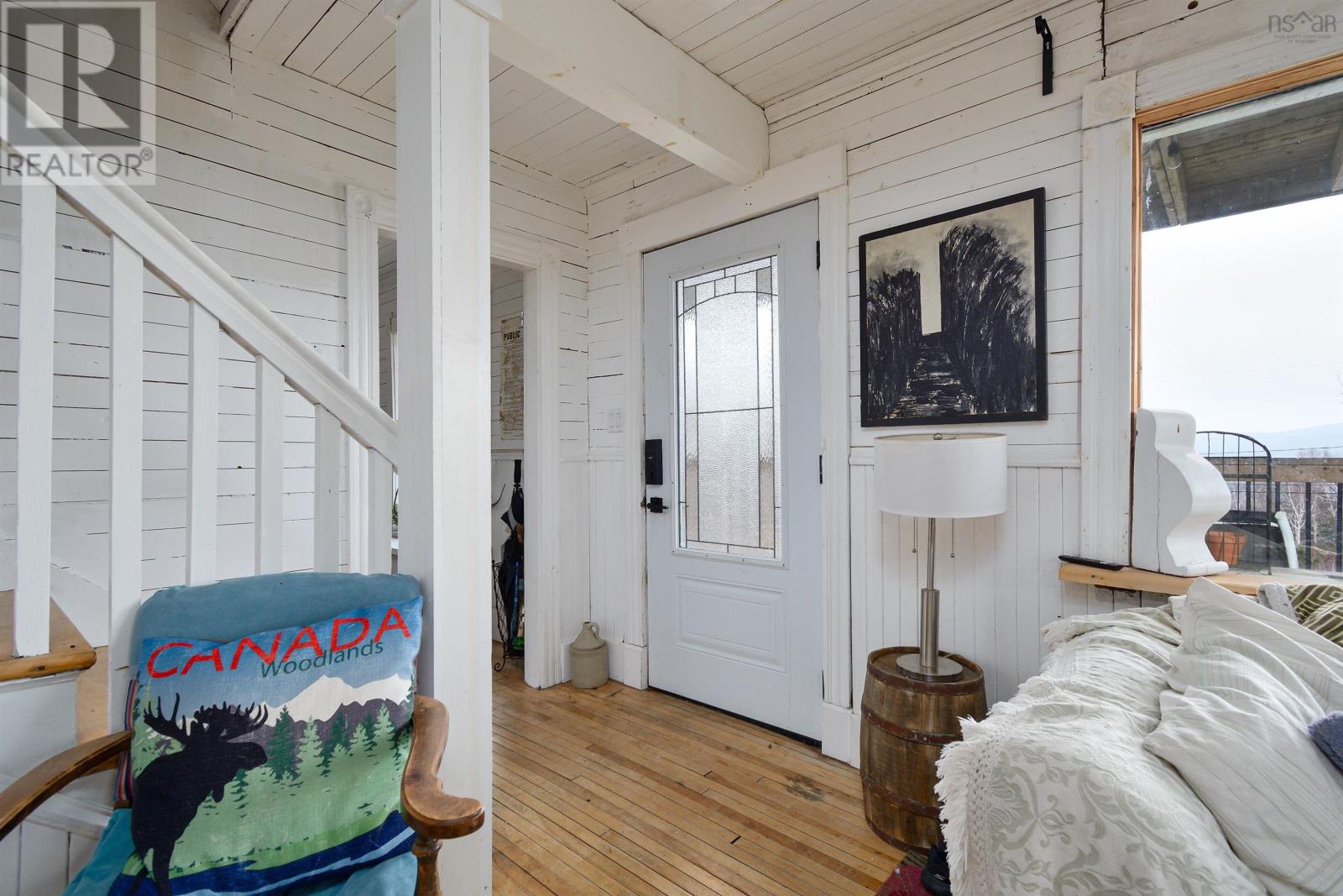 29219 Cabot Trail Property Photo 3