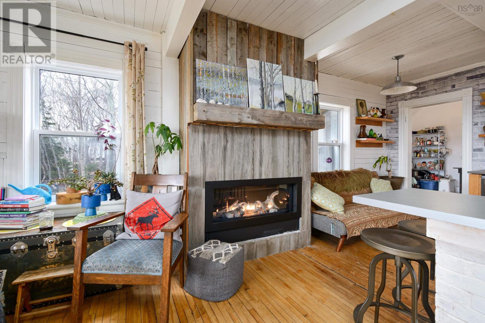 29219 Cabot Trail Property Photo 7