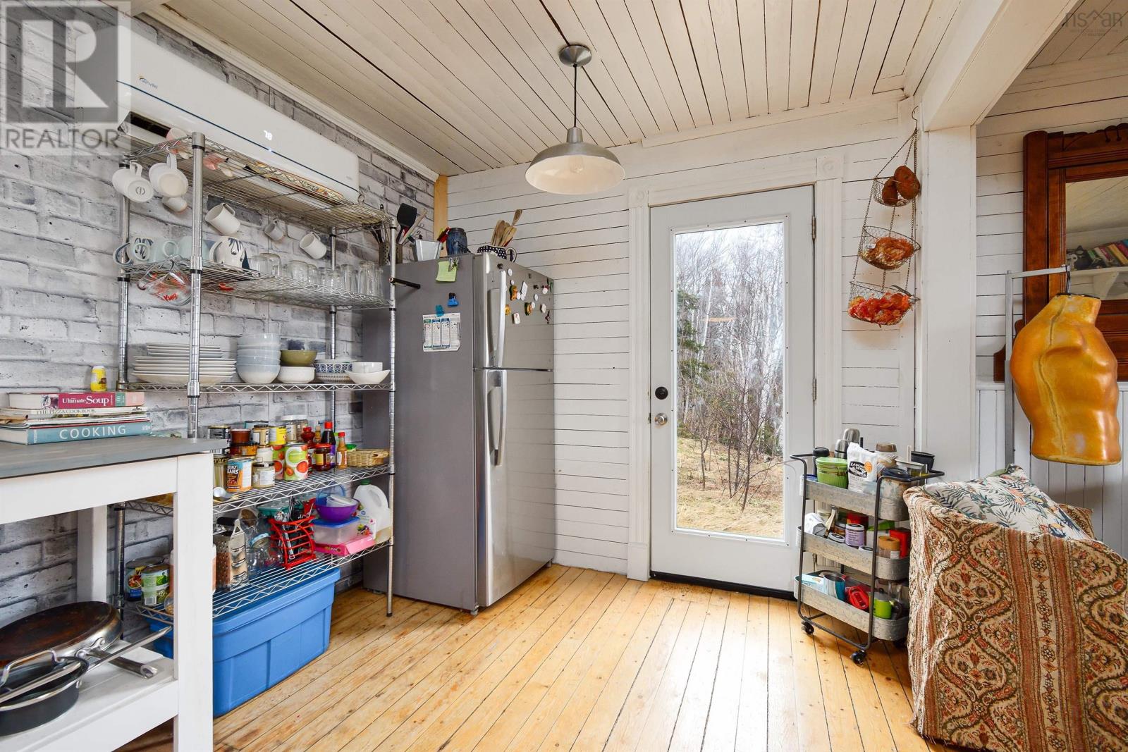 29219 Cabot Trail Property Photo 14