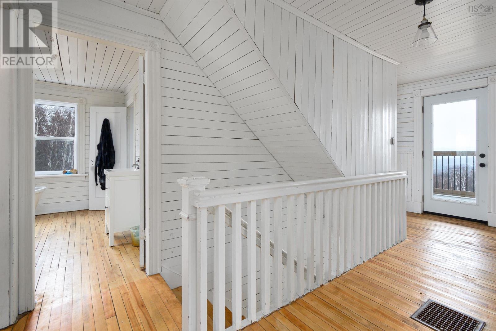 29219 Cabot Trail Property Photo 19