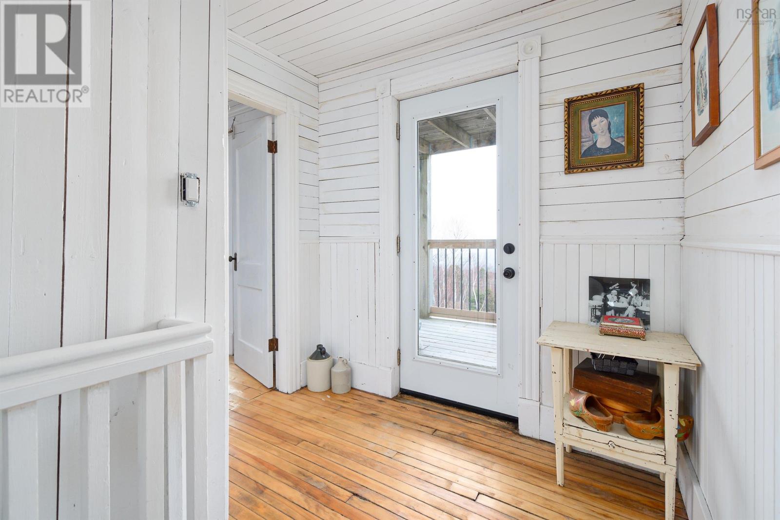 29219 Cabot Trail Property Photo 23