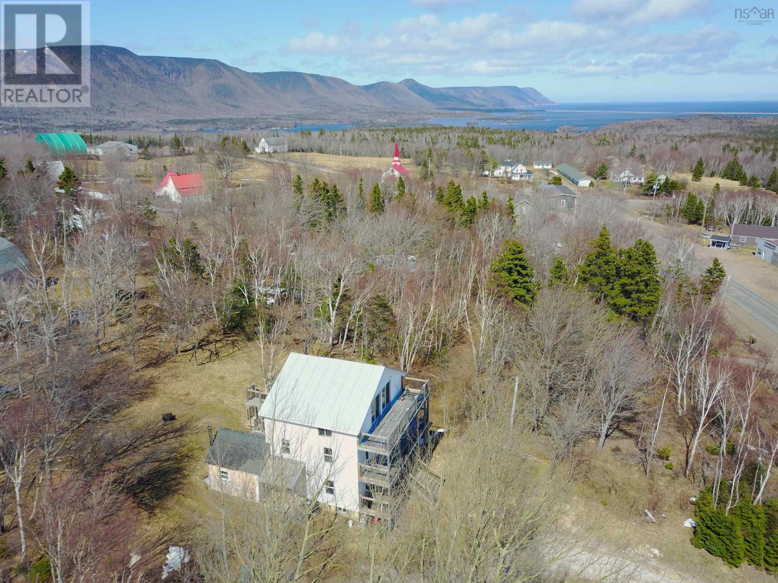 29219 Cabot Trail Property Photo 47