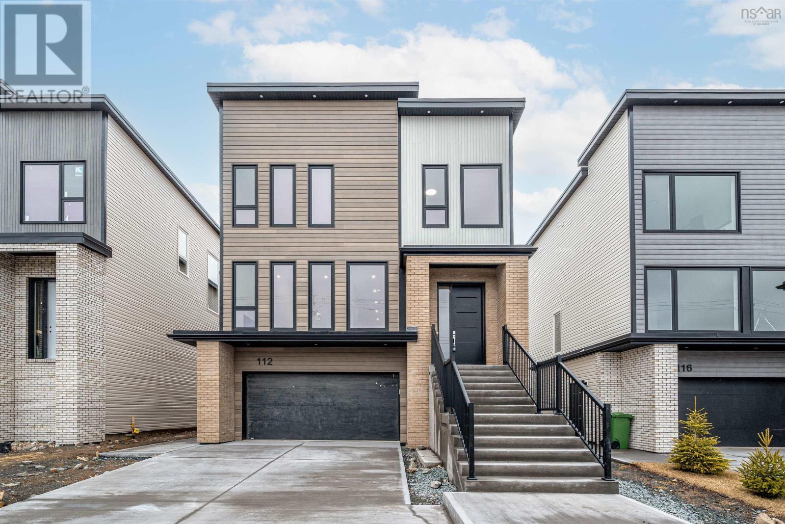 112 Samaa Court
