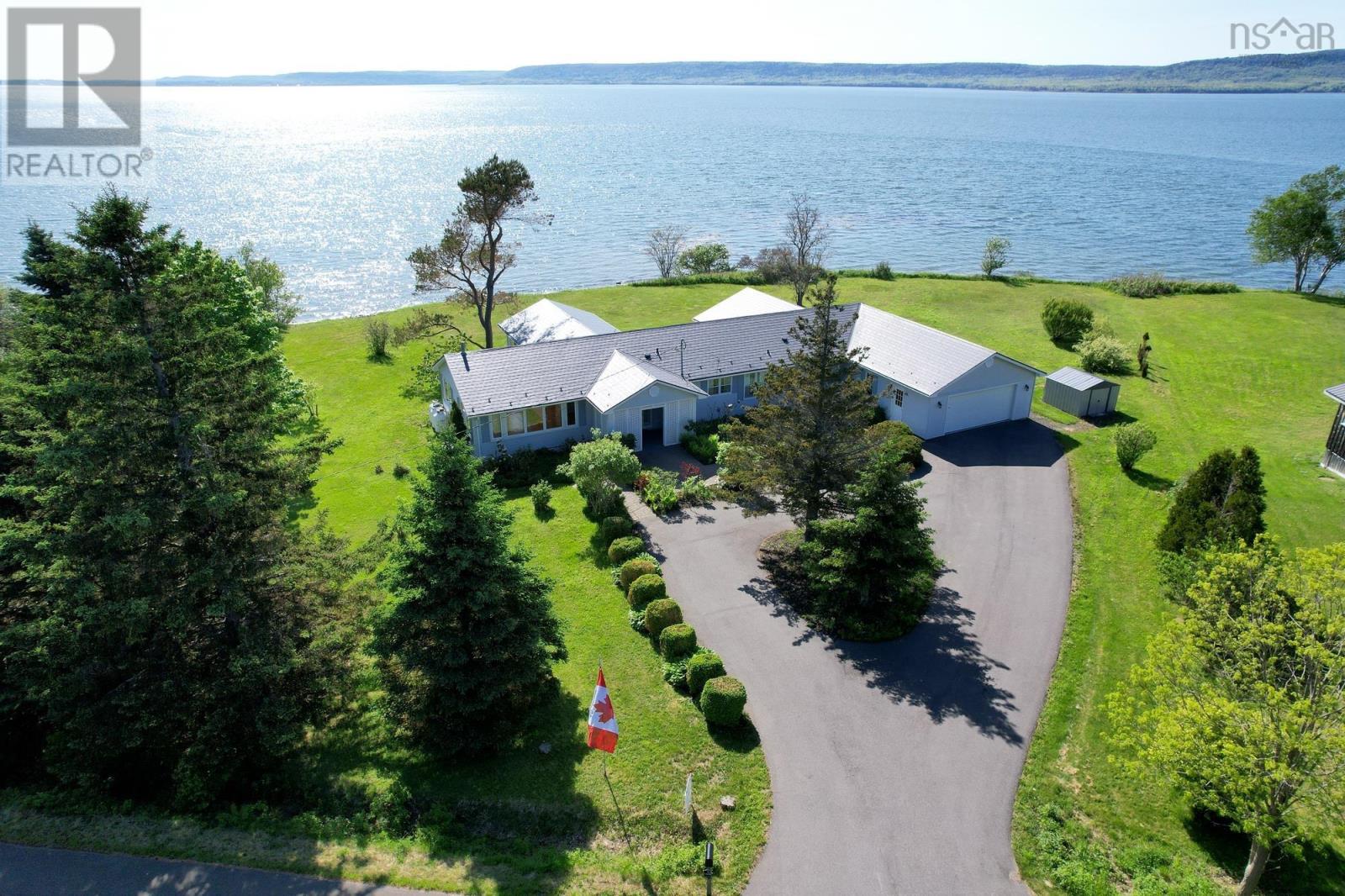 27 Twin Cove Road Property Photo 1