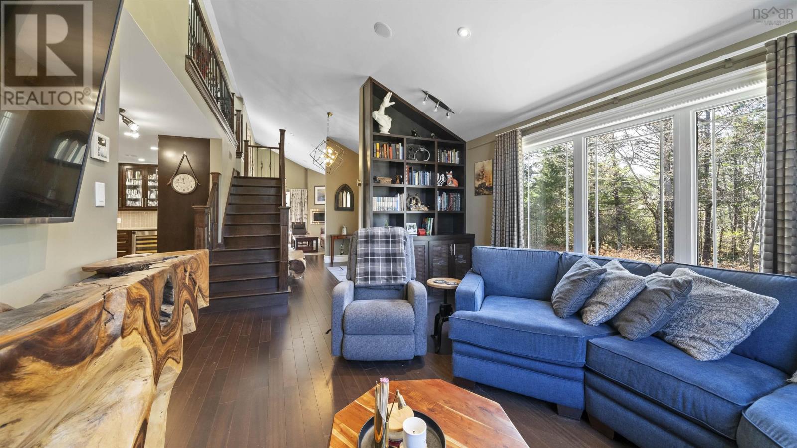 32 Lakeland Street Property Photo 16