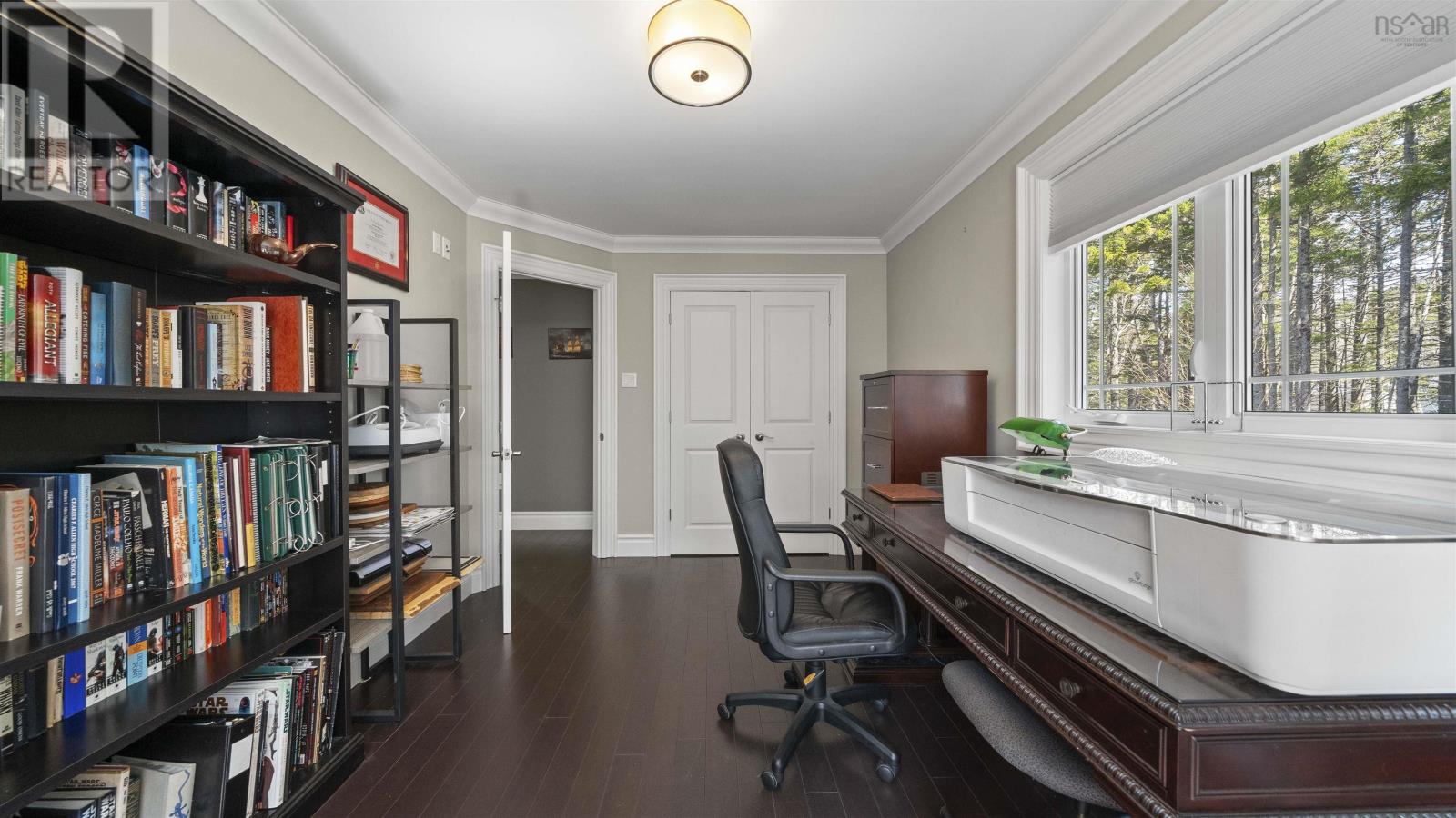 32 Lakeland Street Property Photo 27