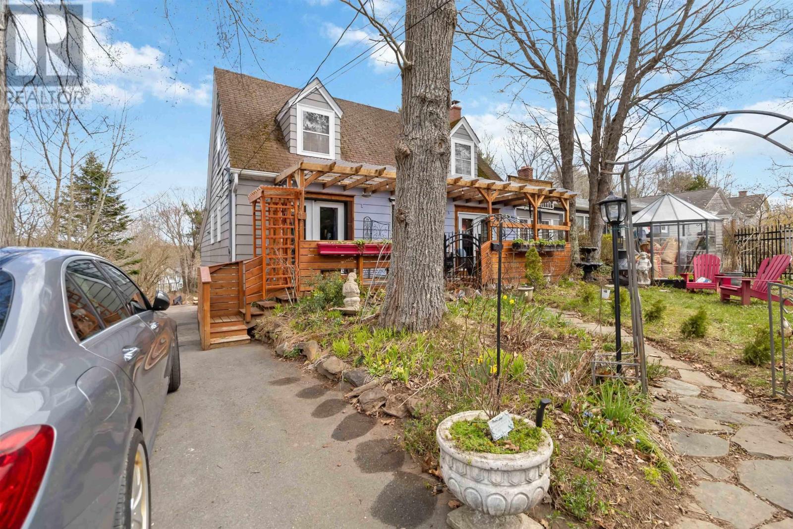 119 Alexandra Avenue Property Photo