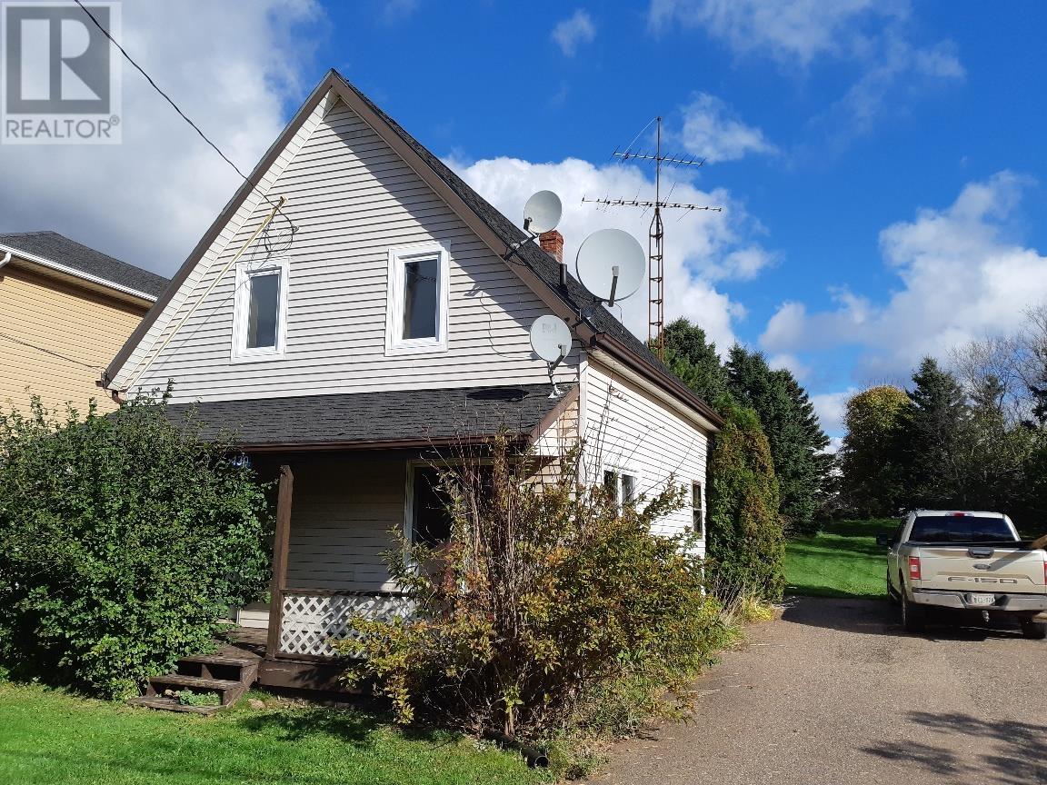 430 Main Street Property Photo