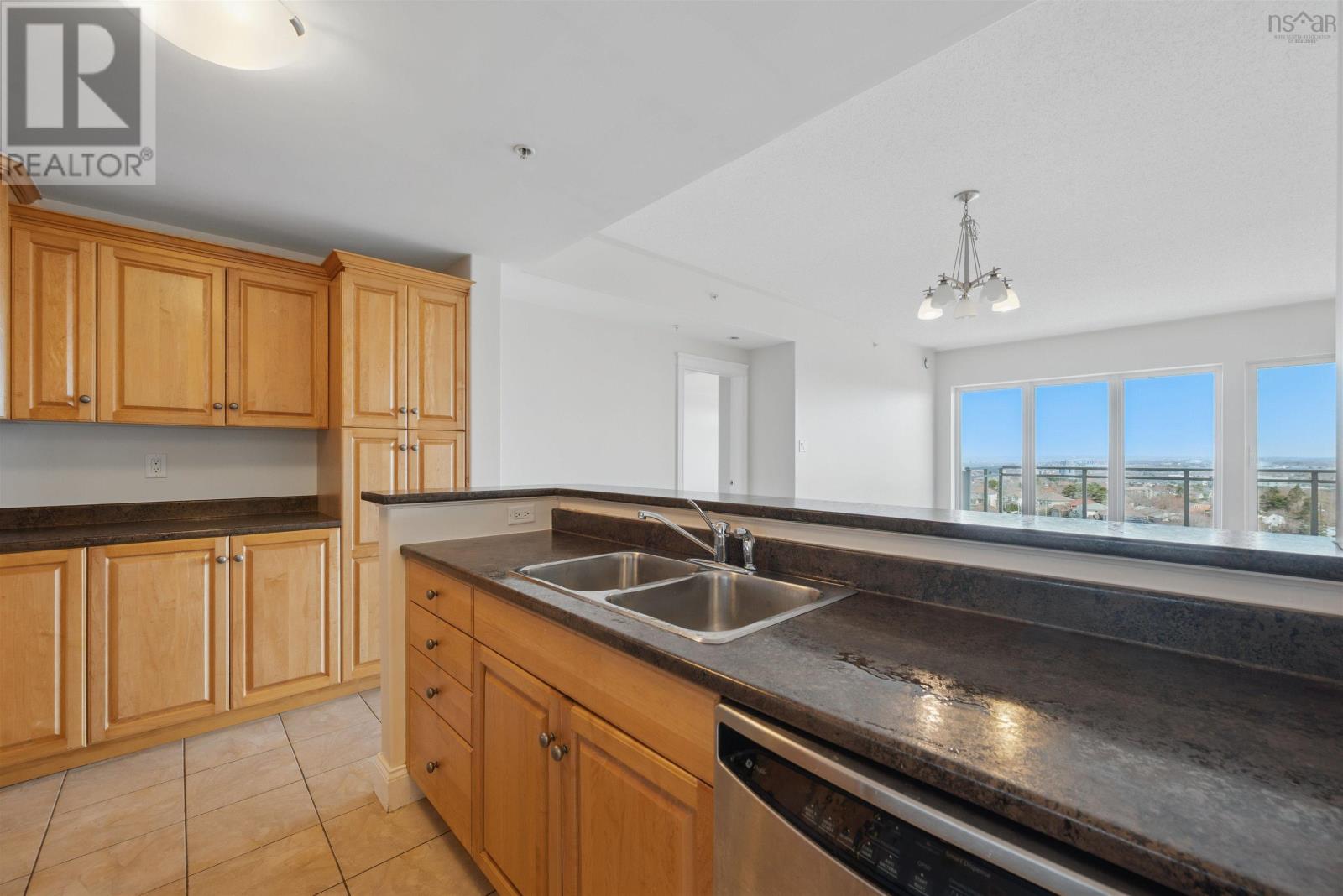 60 Walter Havill Drive #901 Property Photo 4