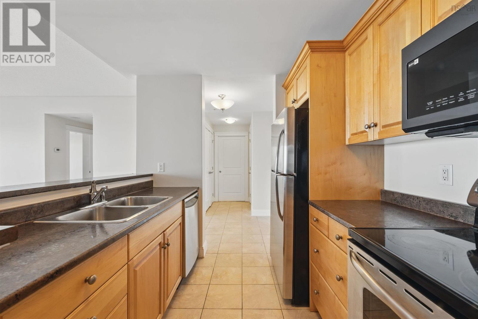 60 Walter Havill Drive #901 Property Photo 7