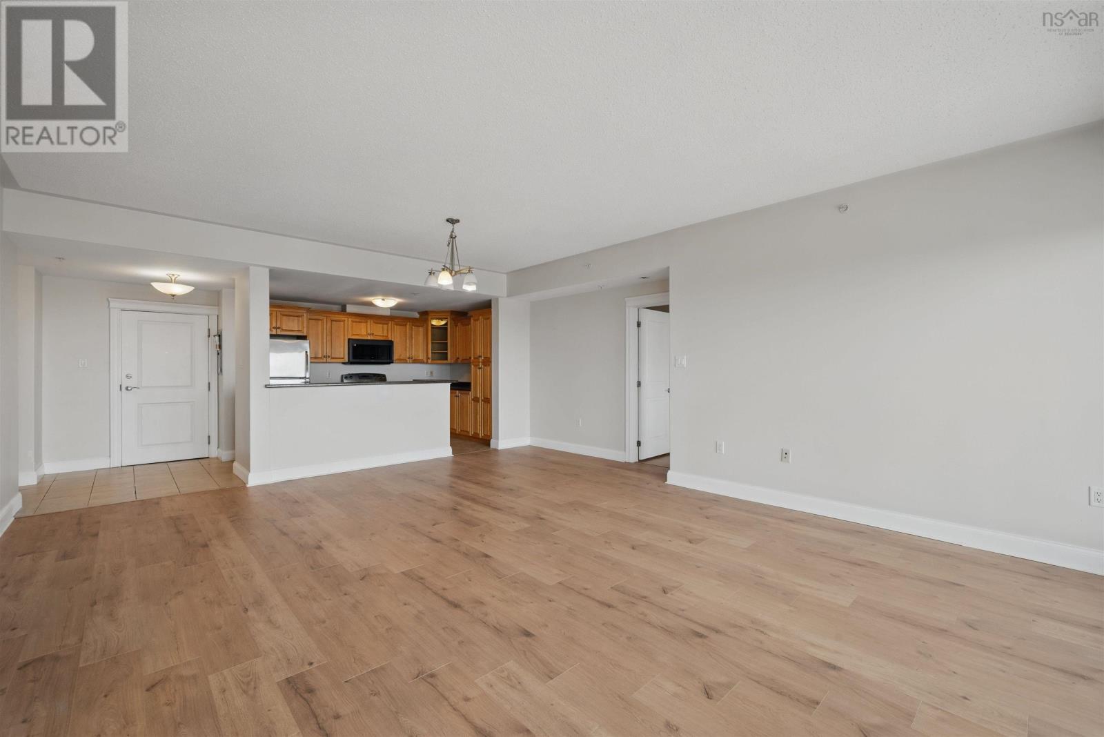 60 Walter Havill Drive #901 Property Photo 10