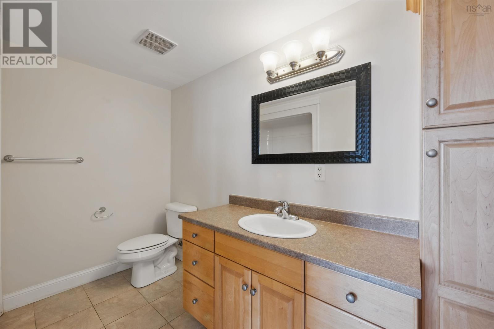 60 Walter Havill Drive #901 Property Photo 21