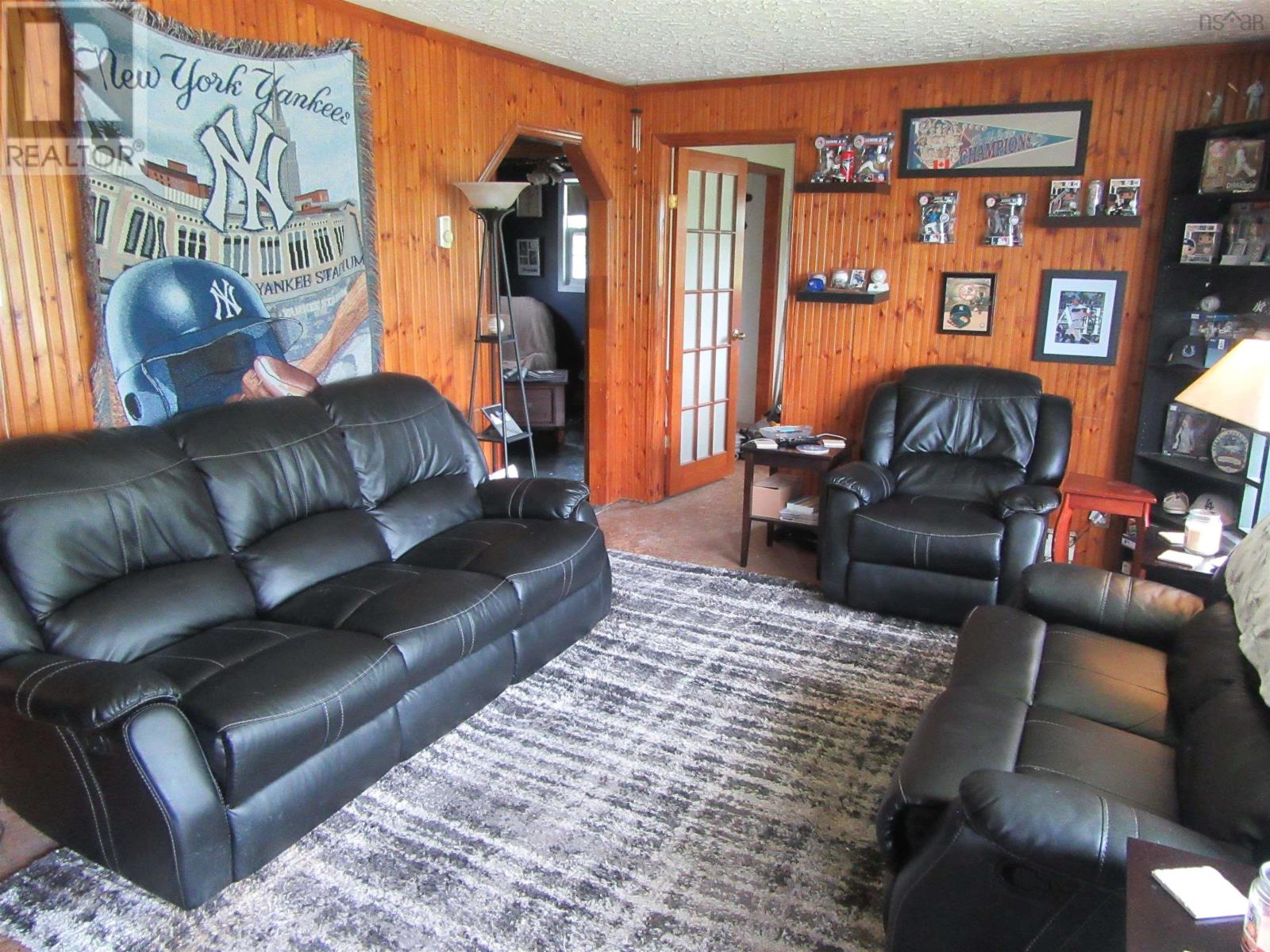 3968 Highway 7 Property Photo 8