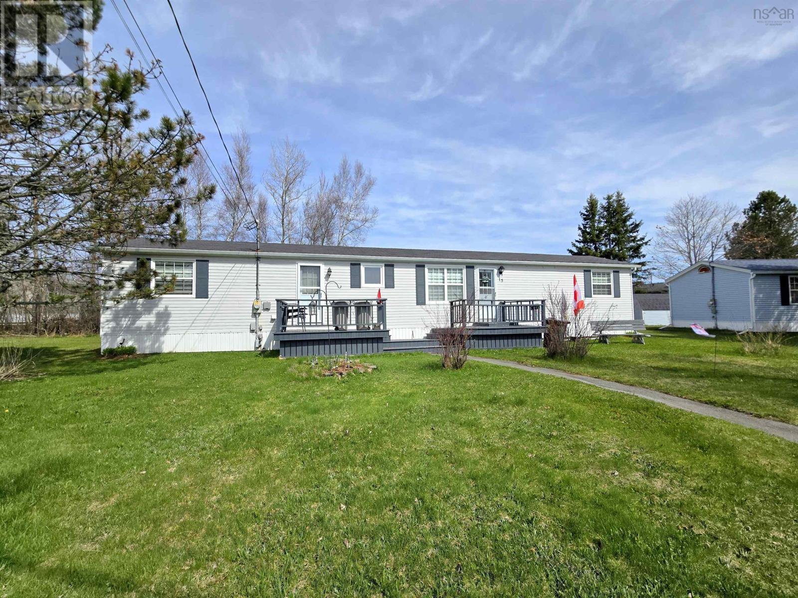 15 Kimberly Court Property Photo 1