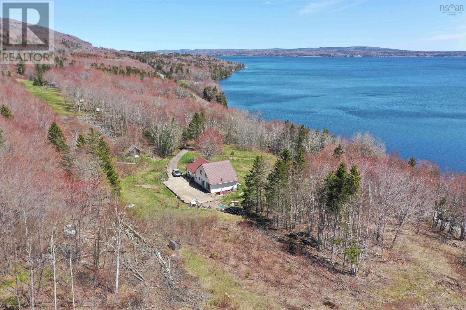 10783 Ns-105 Highway Property Photo 1