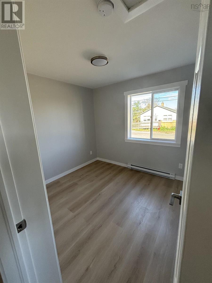 47 School Street Property Photo 10