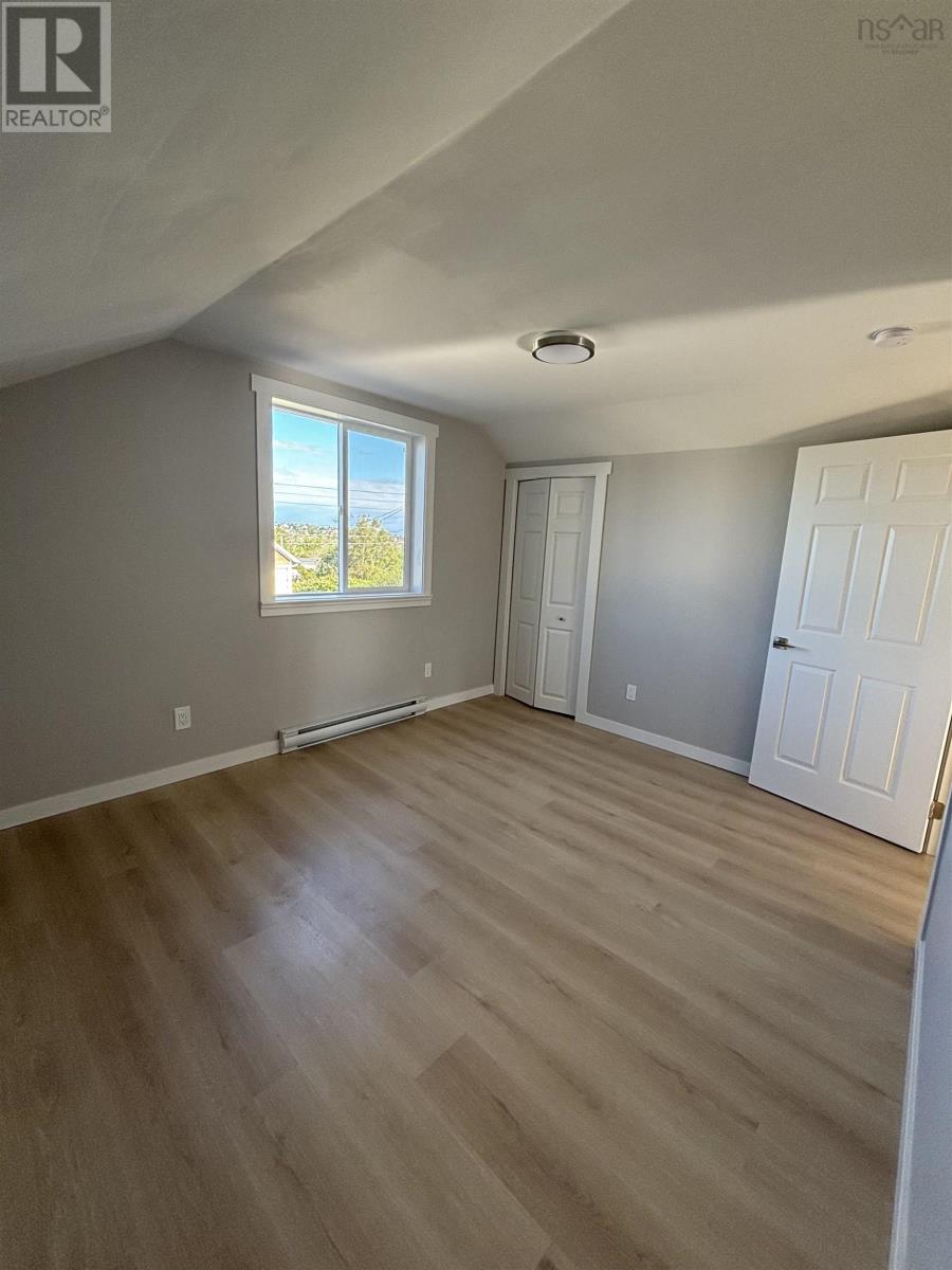 47 School Street Property Photo 20
