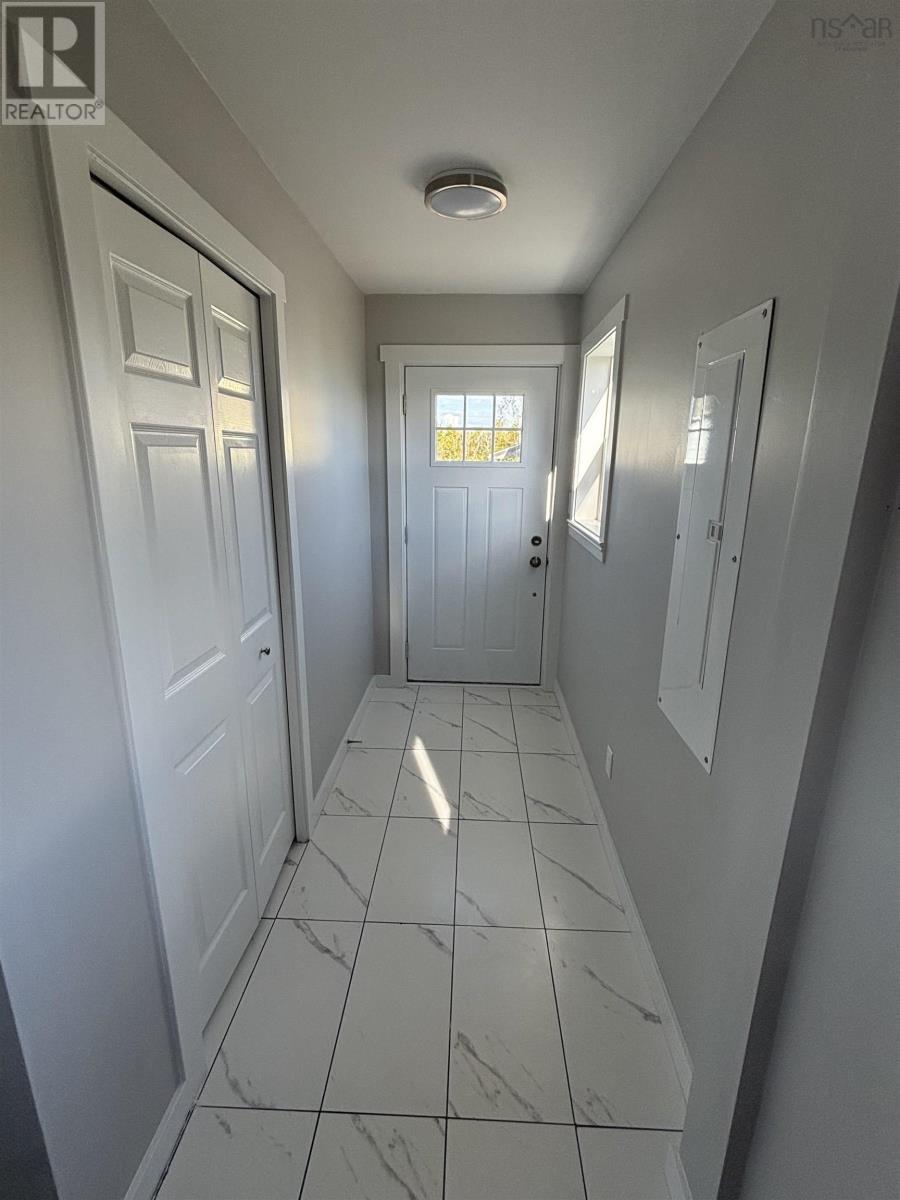 47 School Street Property Photo 23