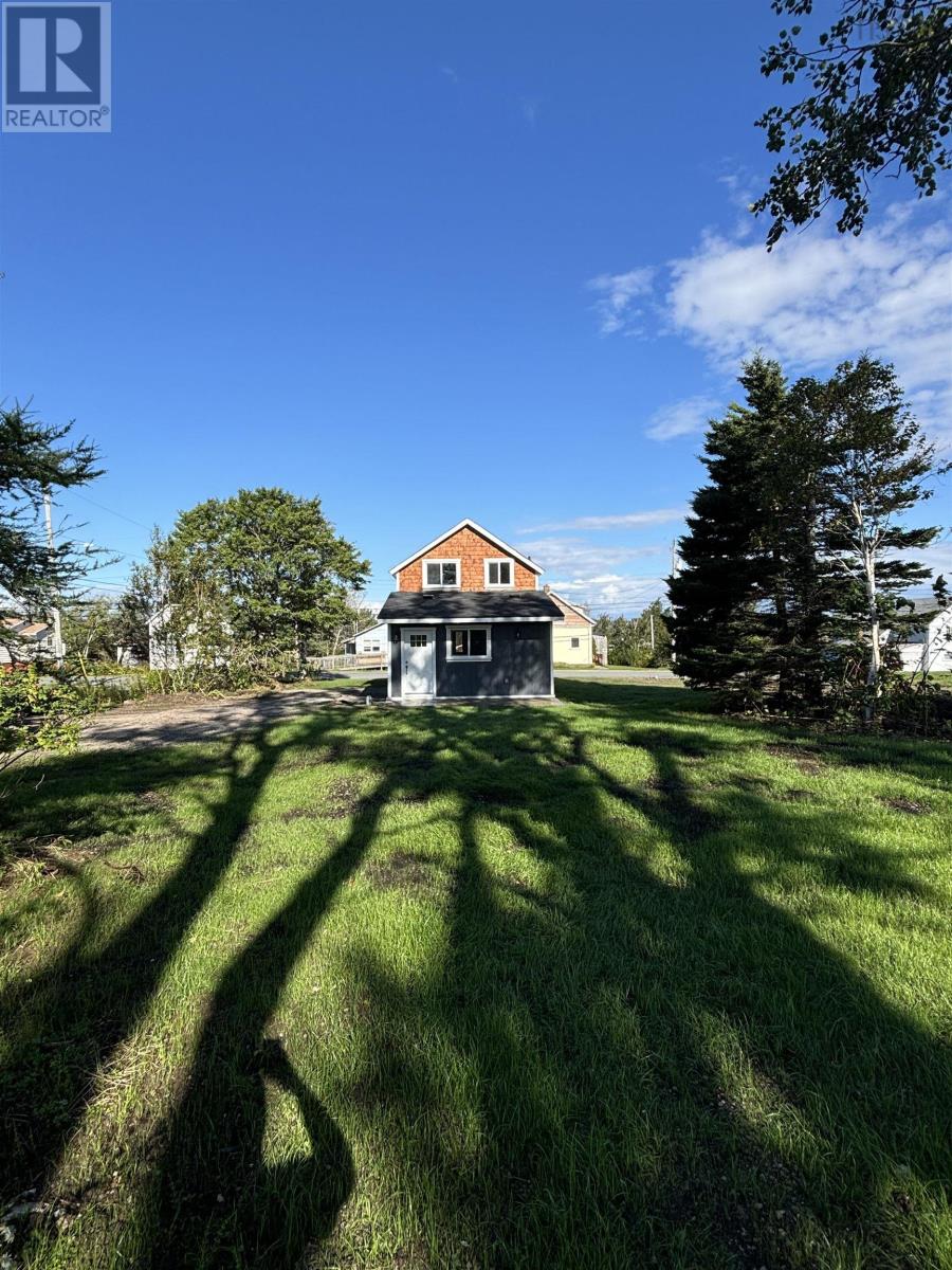 47 School Street Property Photo 25