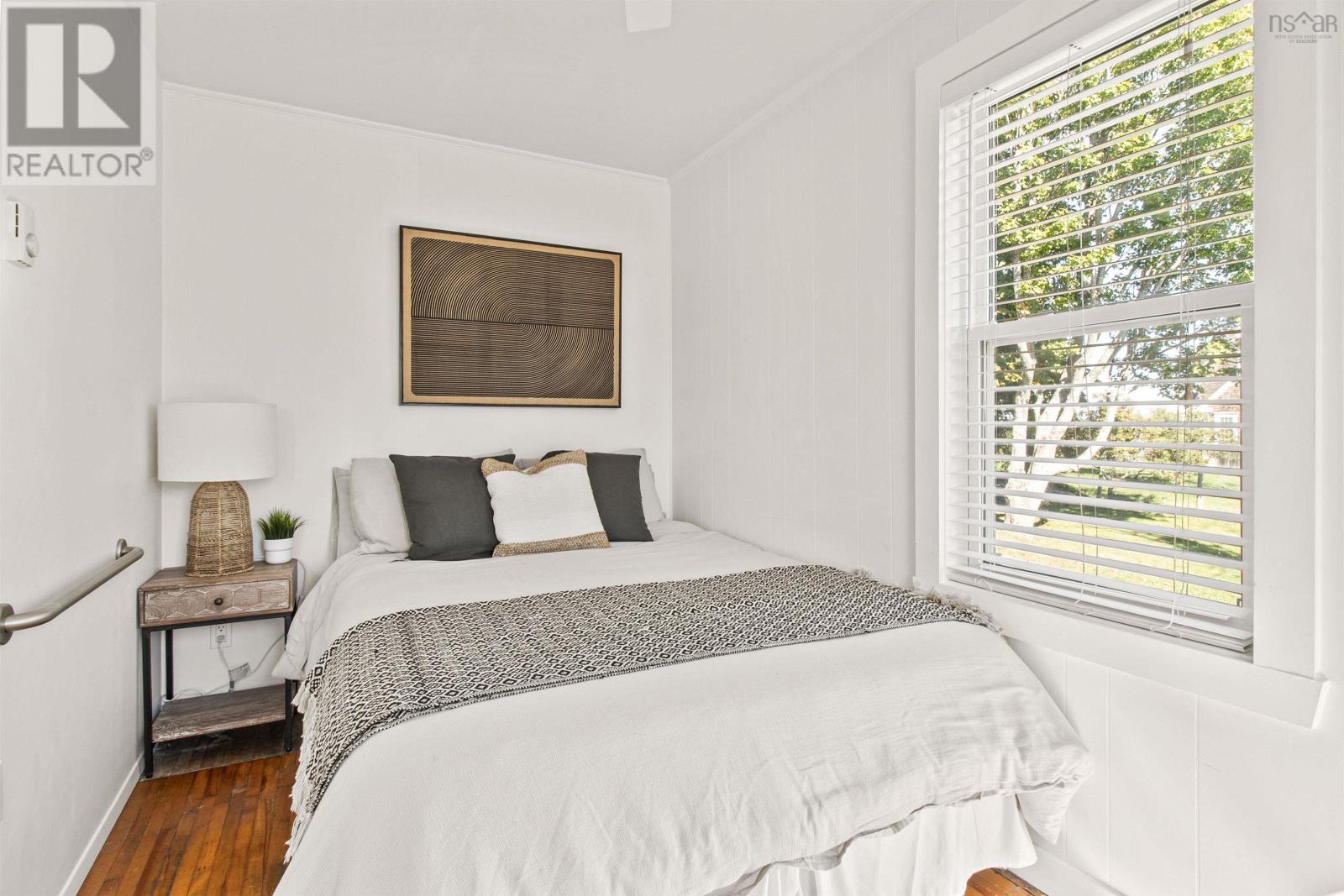 6357 Highway 215 Property Photo 4