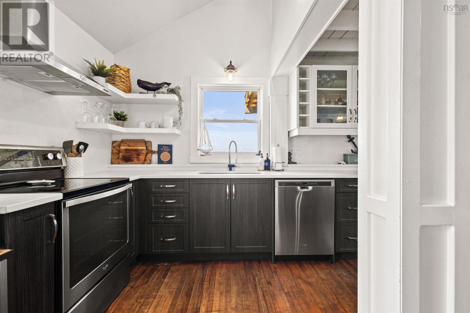 6357 Highway 215 Property Photo 13