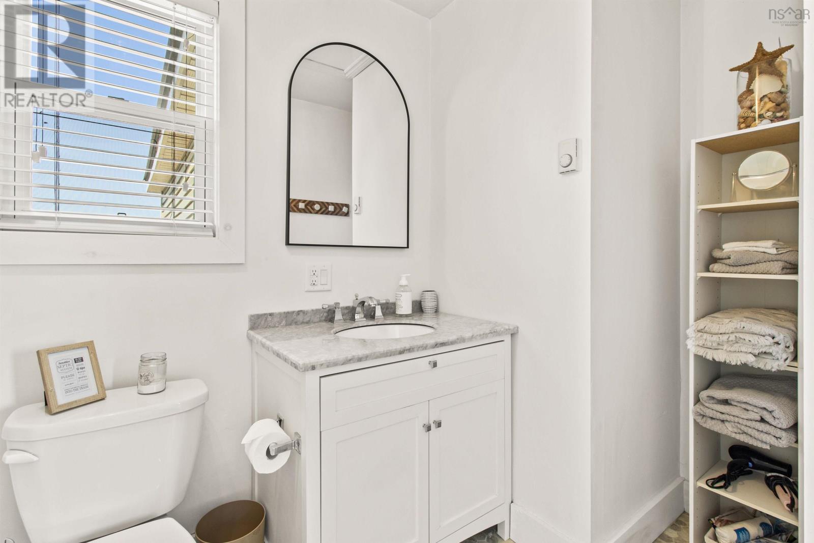 6357 Highway 215 Property Photo 31