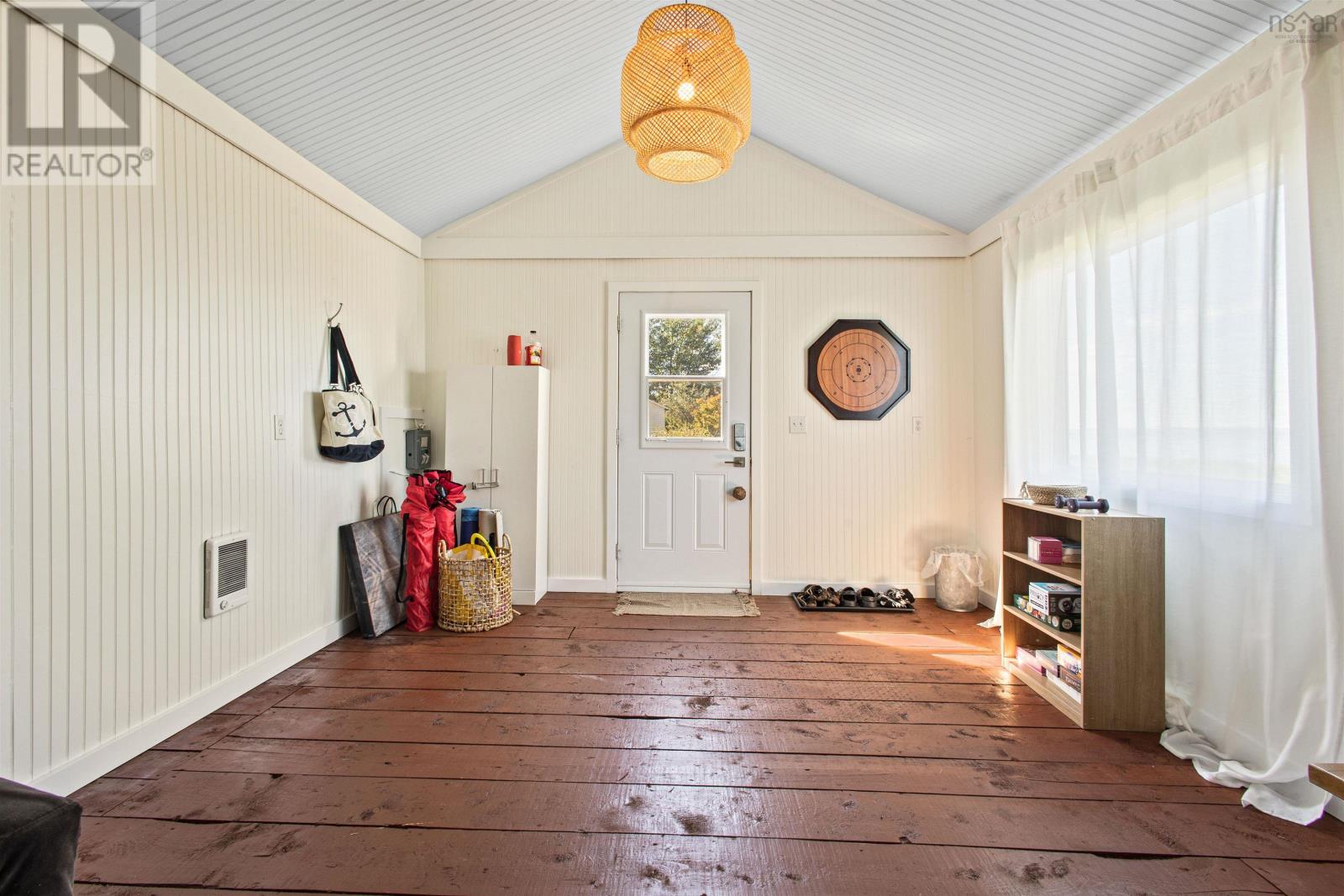 6357 Highway 215 Property Photo 40