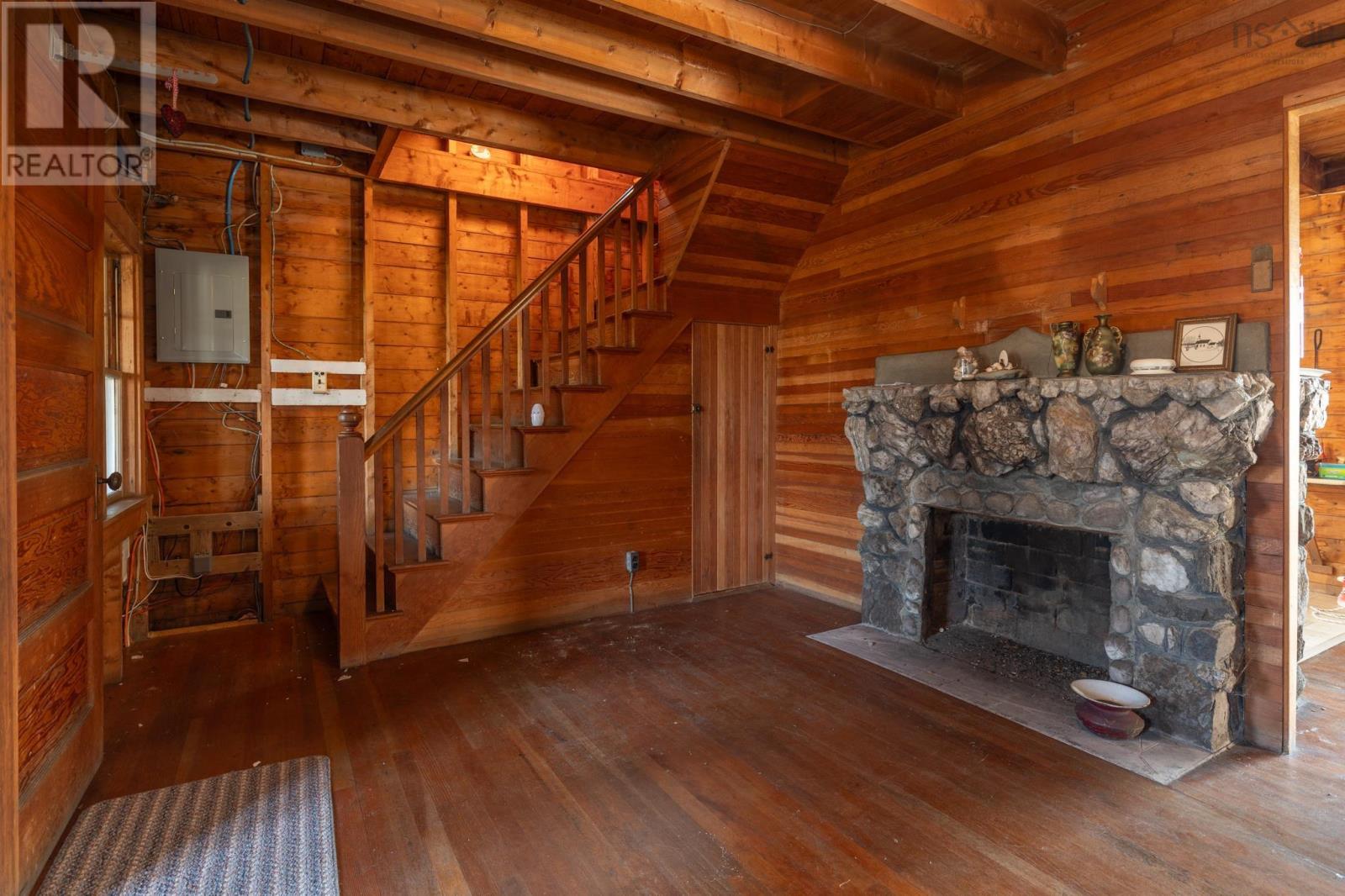 2473 Chebogue Road Property Photo 12