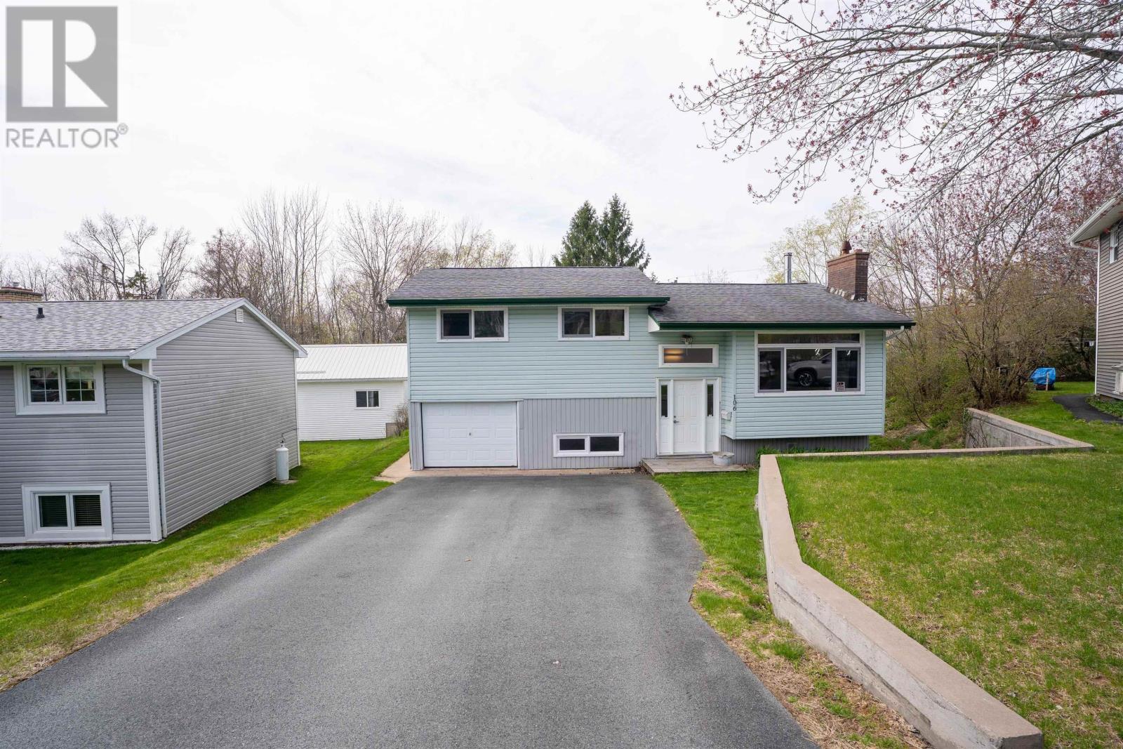 106 Belleshire Drive Property Photo 1