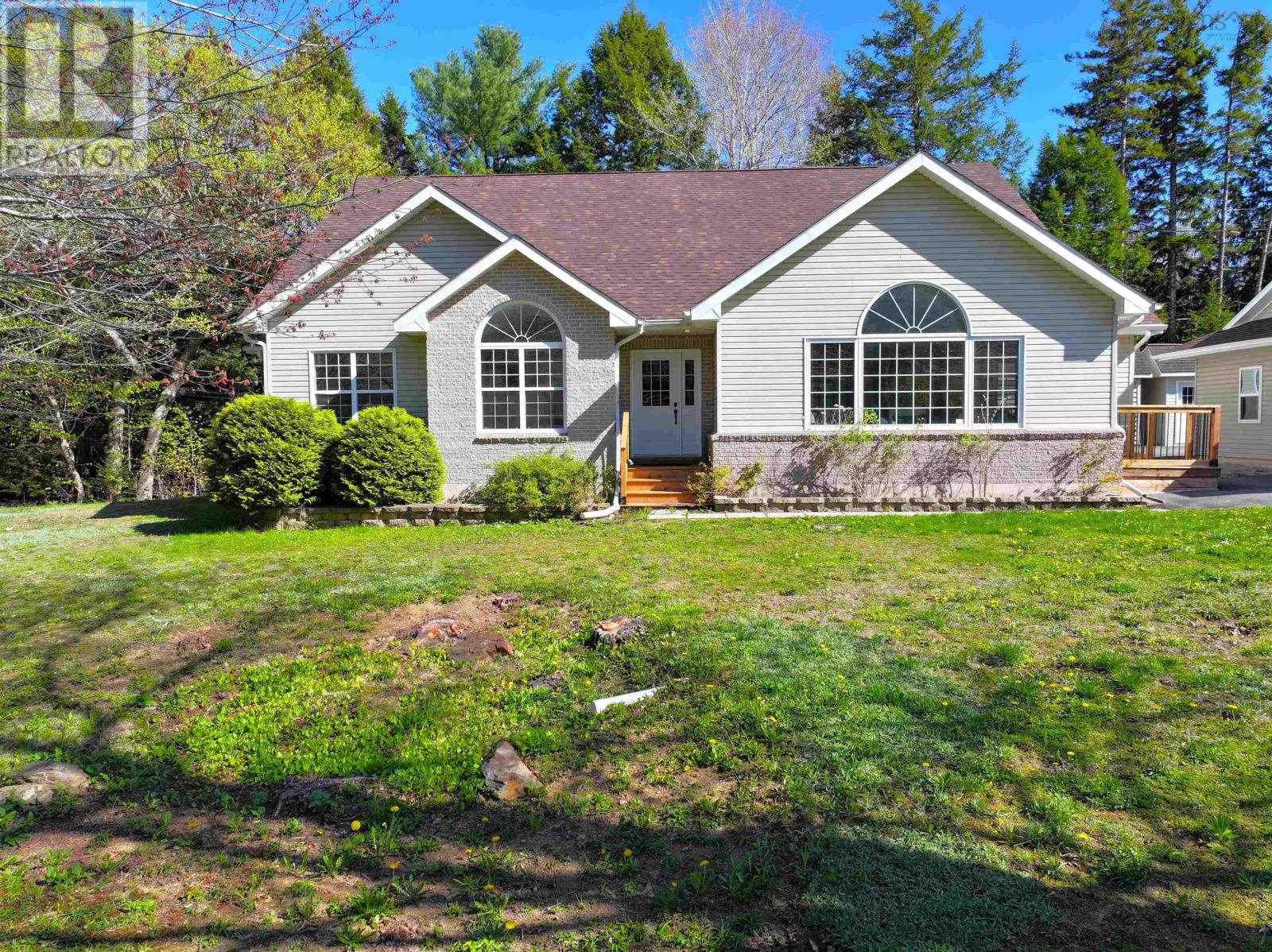 36 Gail Avenue Property Photo 1