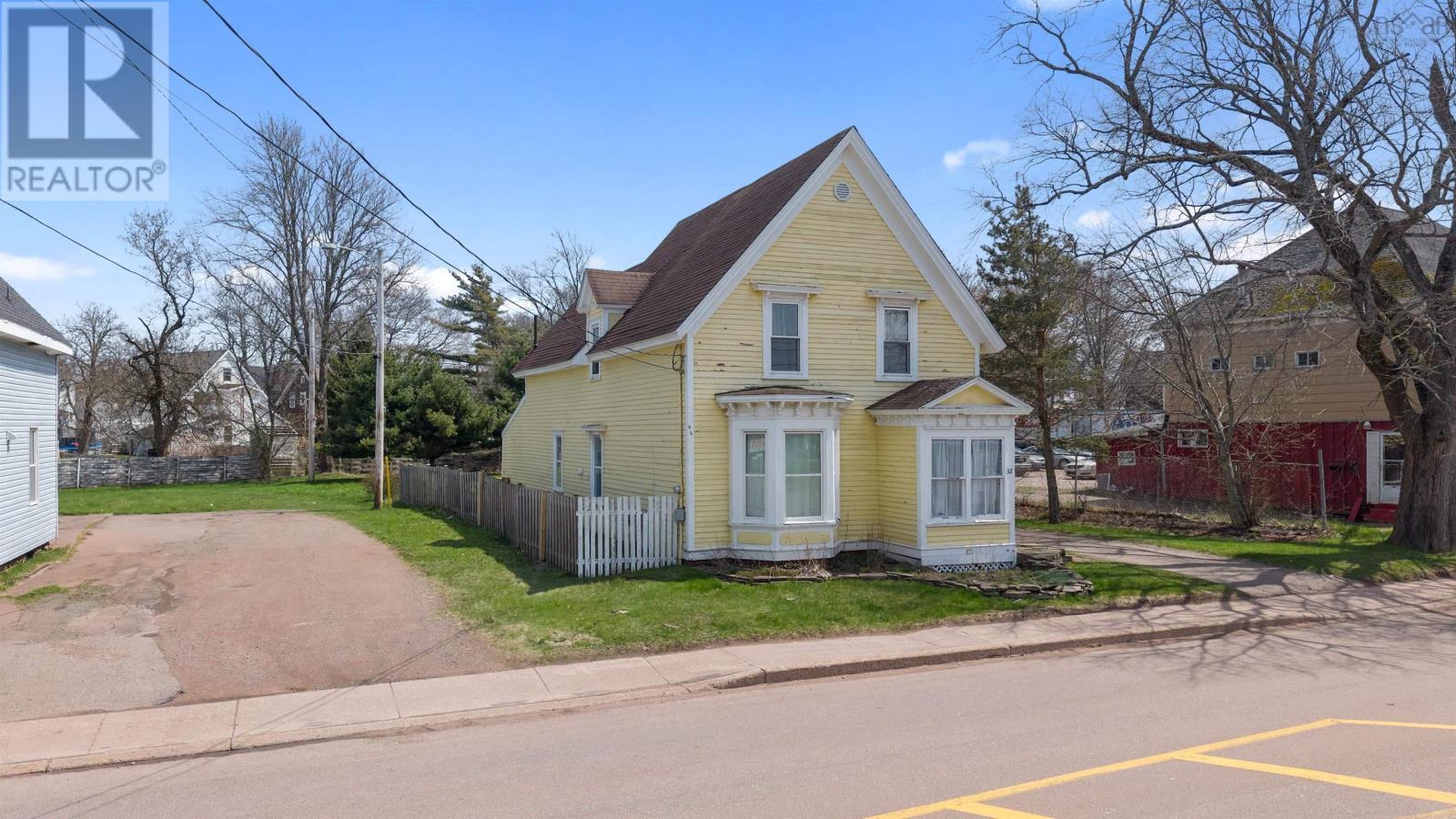 32 Albion Street Property Photo 1